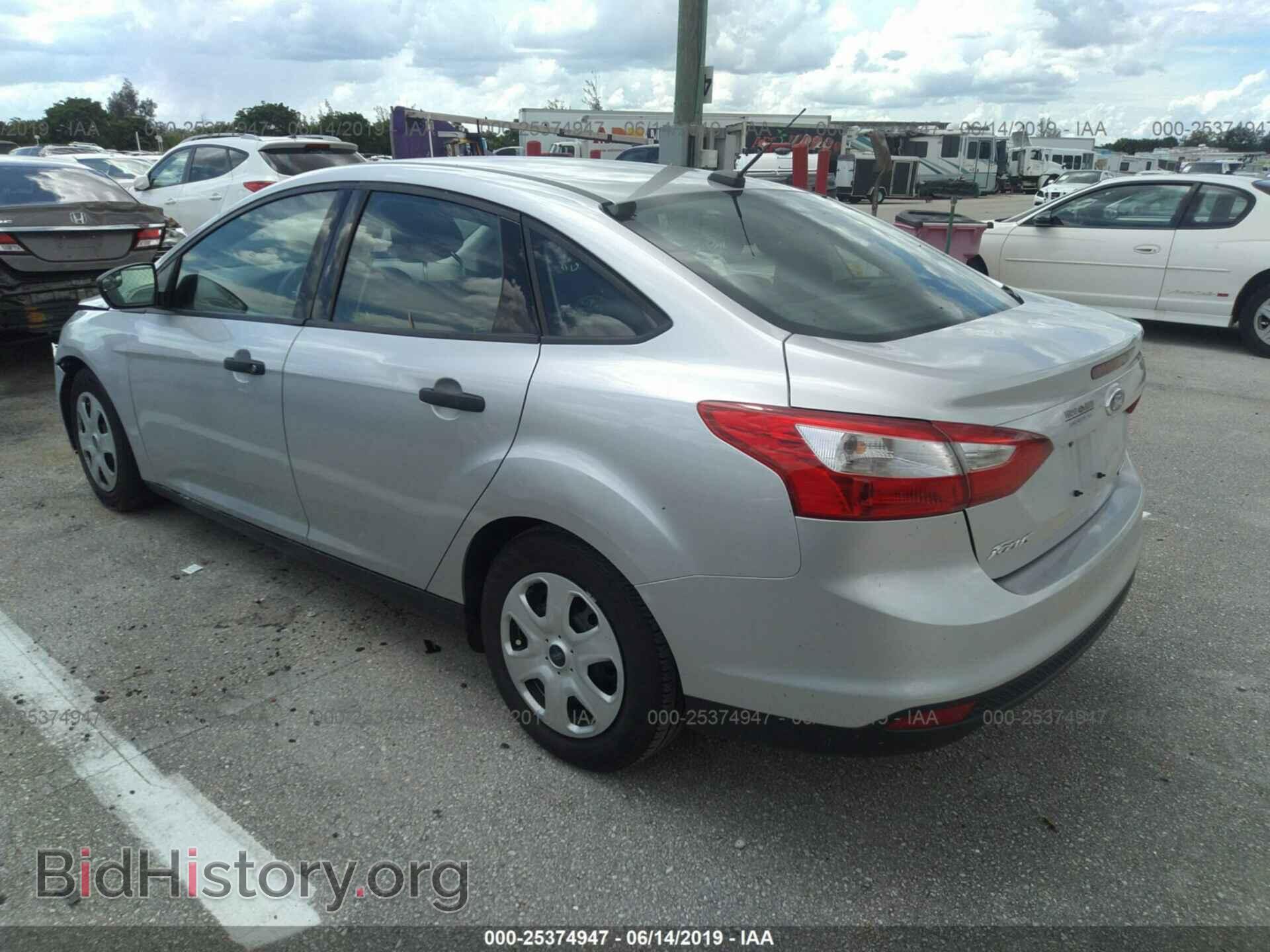 2014 FORD FOCUS - VIN: 1FADP3E24EL142128 - Фото 3