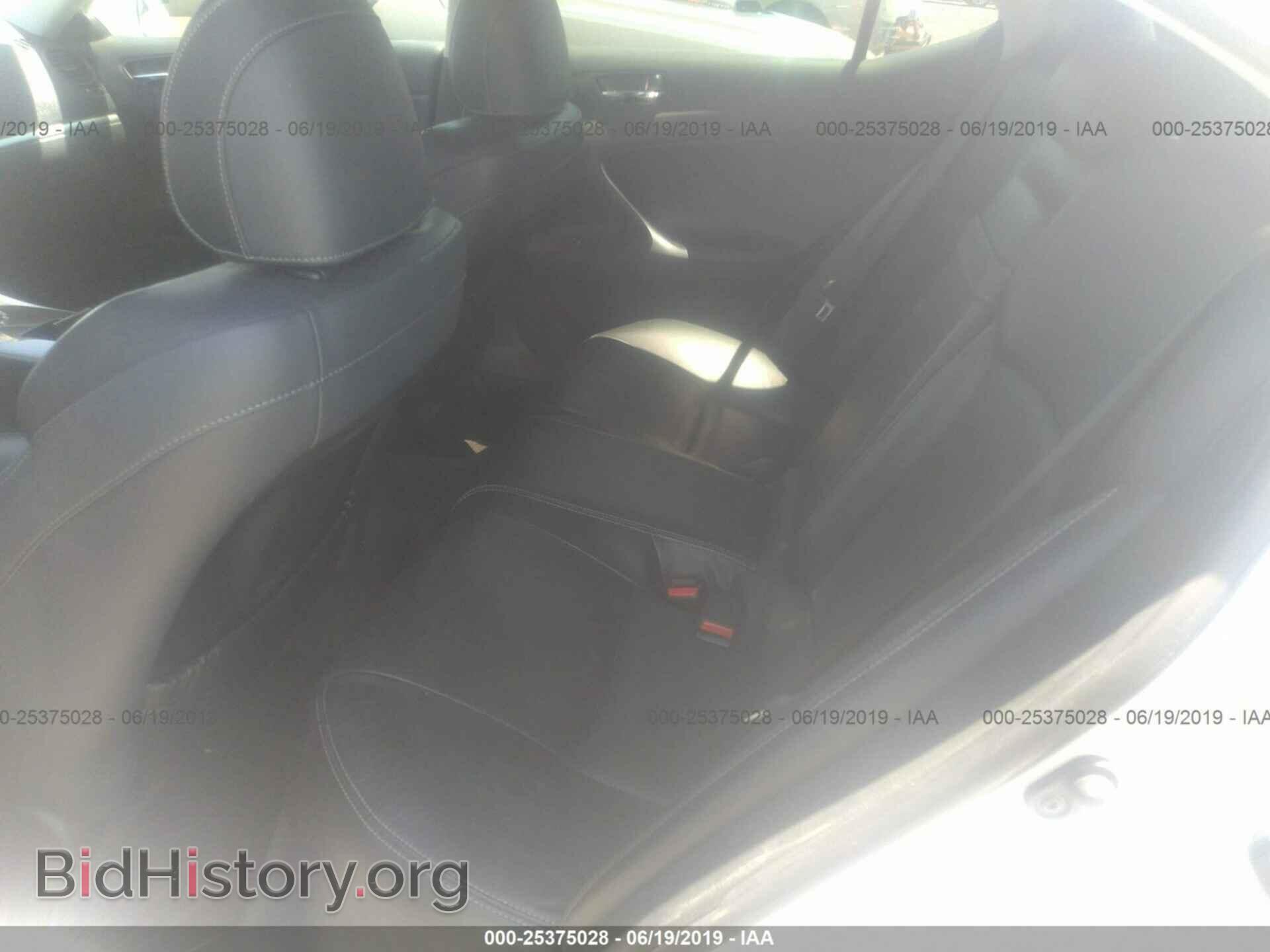 2011 LEXUS IS - VIN: JTHBF5C28B5147012 - Фото 8