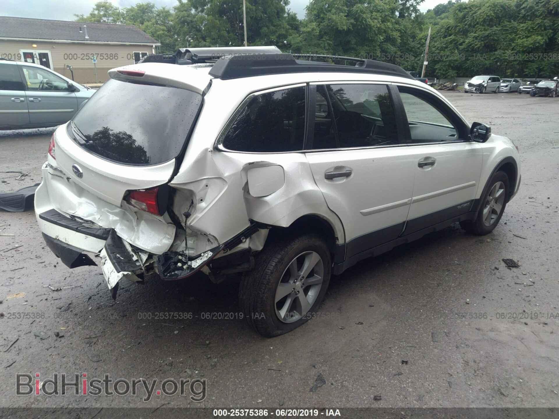 2014 SUBARU OUTBACK - VIN: 4S4BRBPC9E3275877 - Фото 4