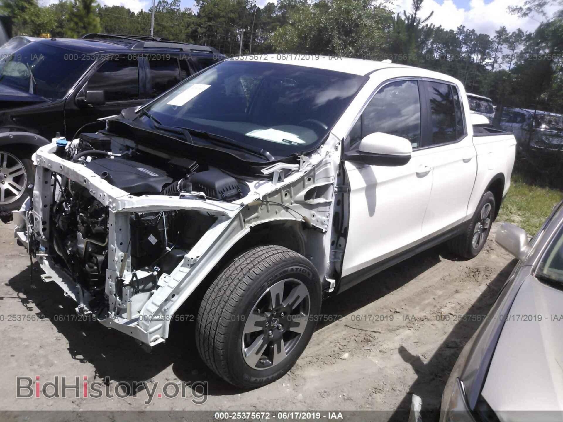 2018 HONDA RIDGELINE - VIN: 5FPYK3F66JB015624 - Фото 2