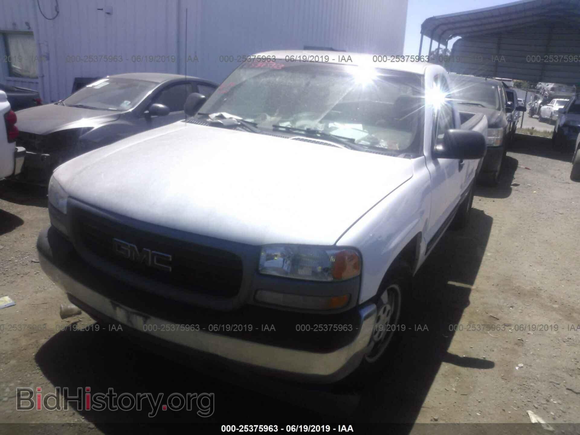 2000 GMC NEW SIERRA - VIN: 1GTEC14V2YE900048 - Фото 2