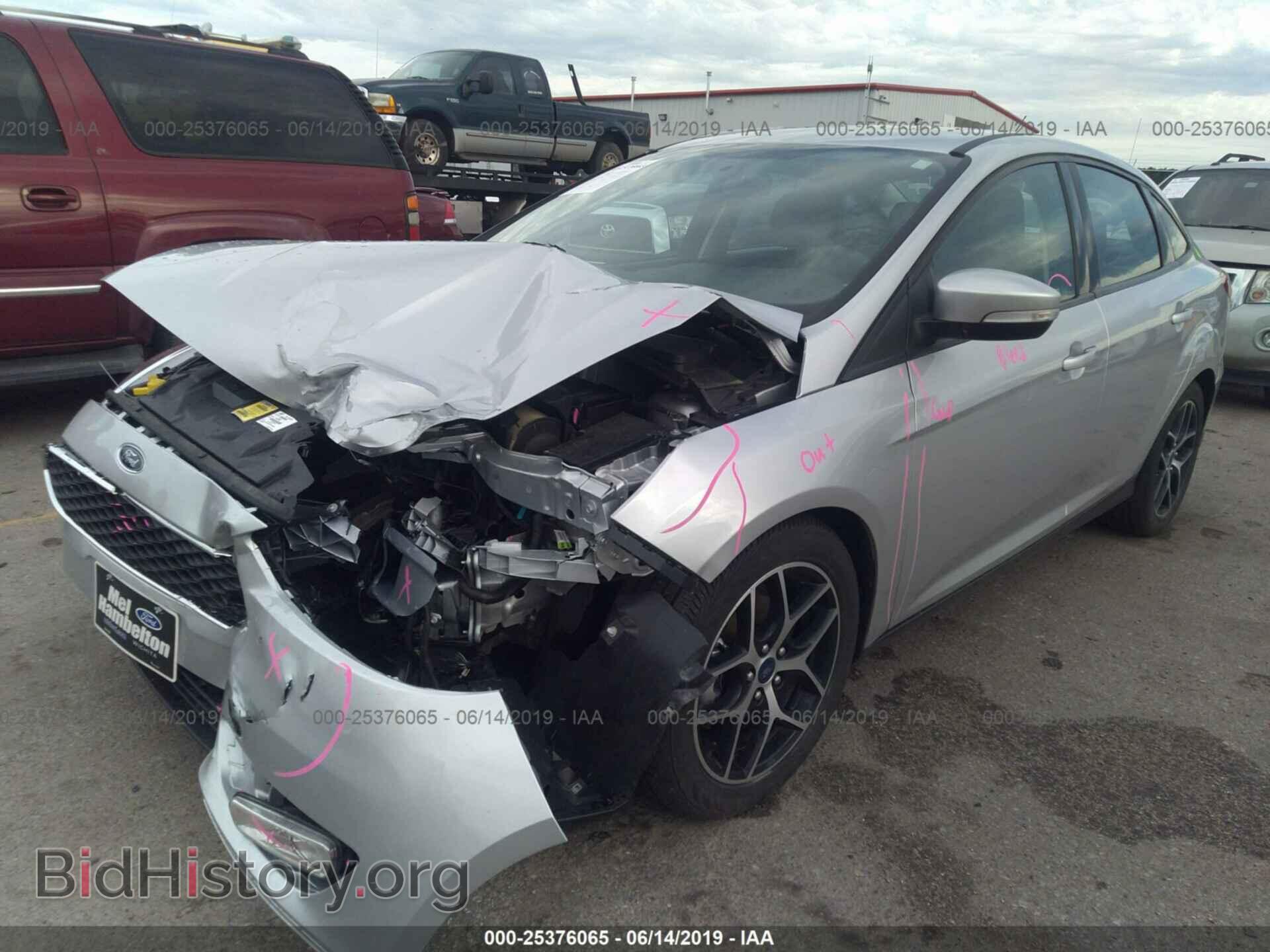 2017 FORD FOCUS - VIN: 1FADP3H27HL237329 - Фото 2