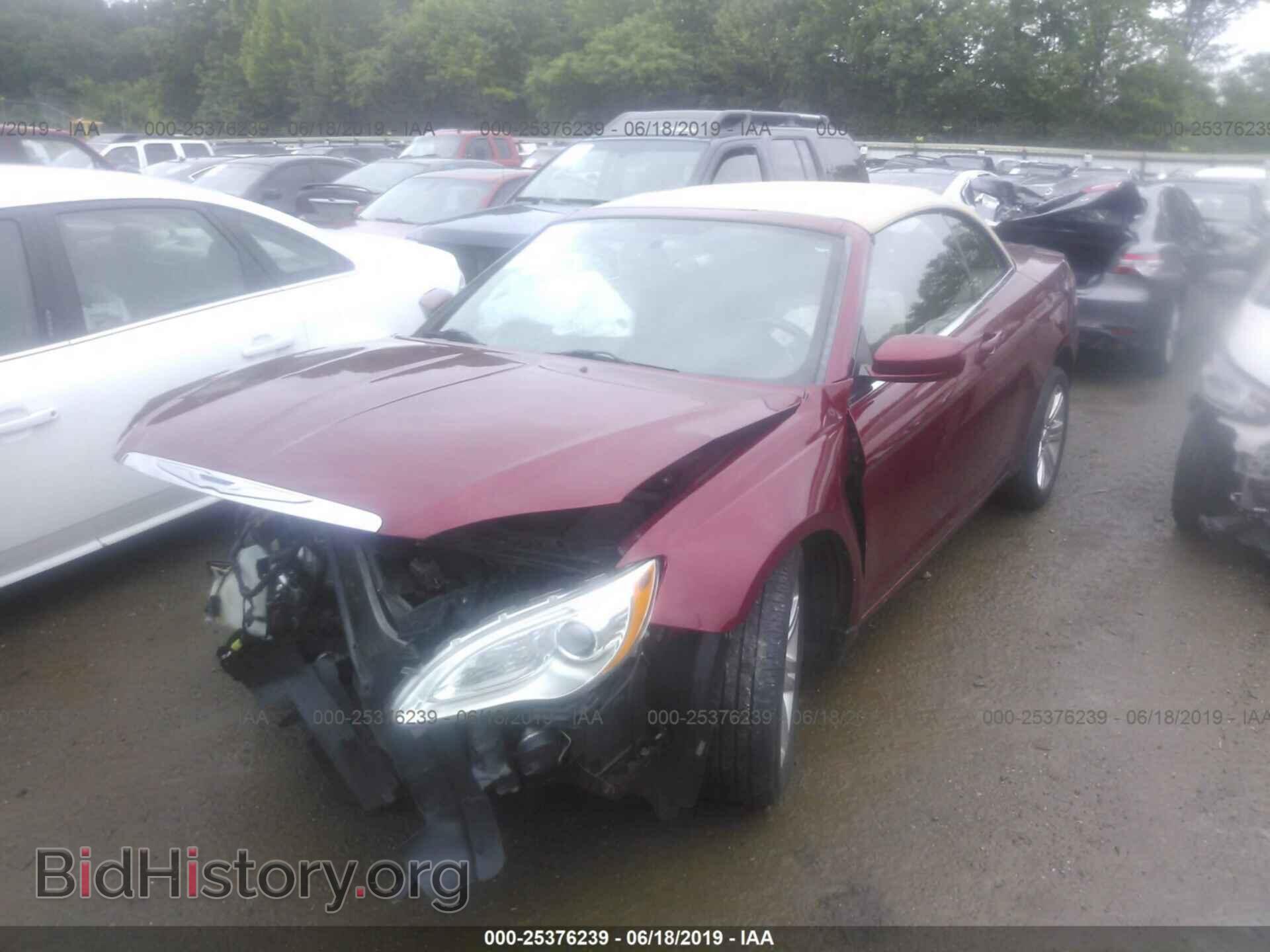 2012 CHRYSLER 200 - VIN: 1C3BCBEG2CN203291 - Фото 2