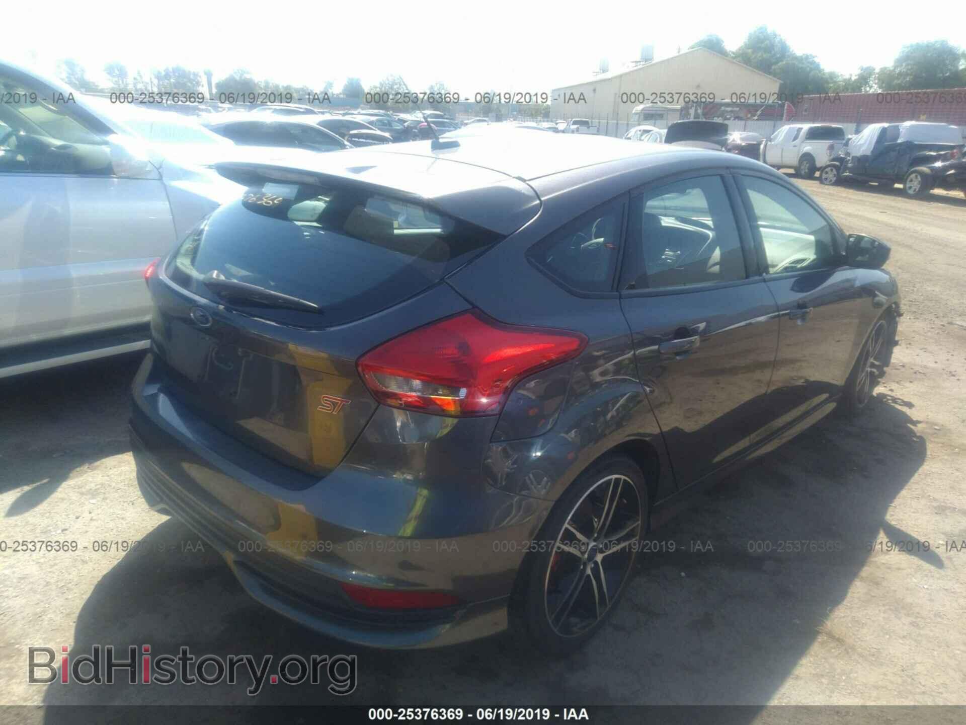 2016 FORD FOCUS - VIN: 1FADP3L96GL396054 - Photo 4