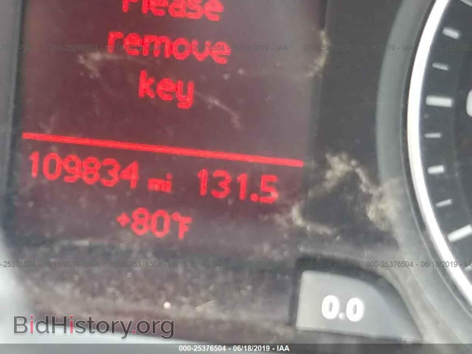 2011 AUDI A4 - VIN: WAUBFAFL7BN033059 - Фото 7