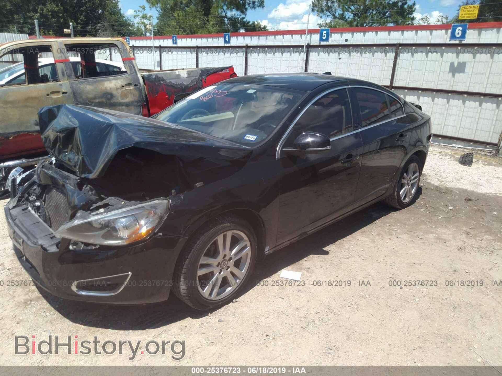 2013 VOLVO S60 - VIN: YV1612FS0D2178751 - Фото 2