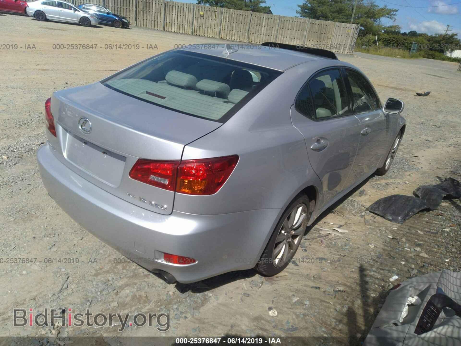 2007 LEXUS IS - VIN: JTHCK262472011463 - Photo 4