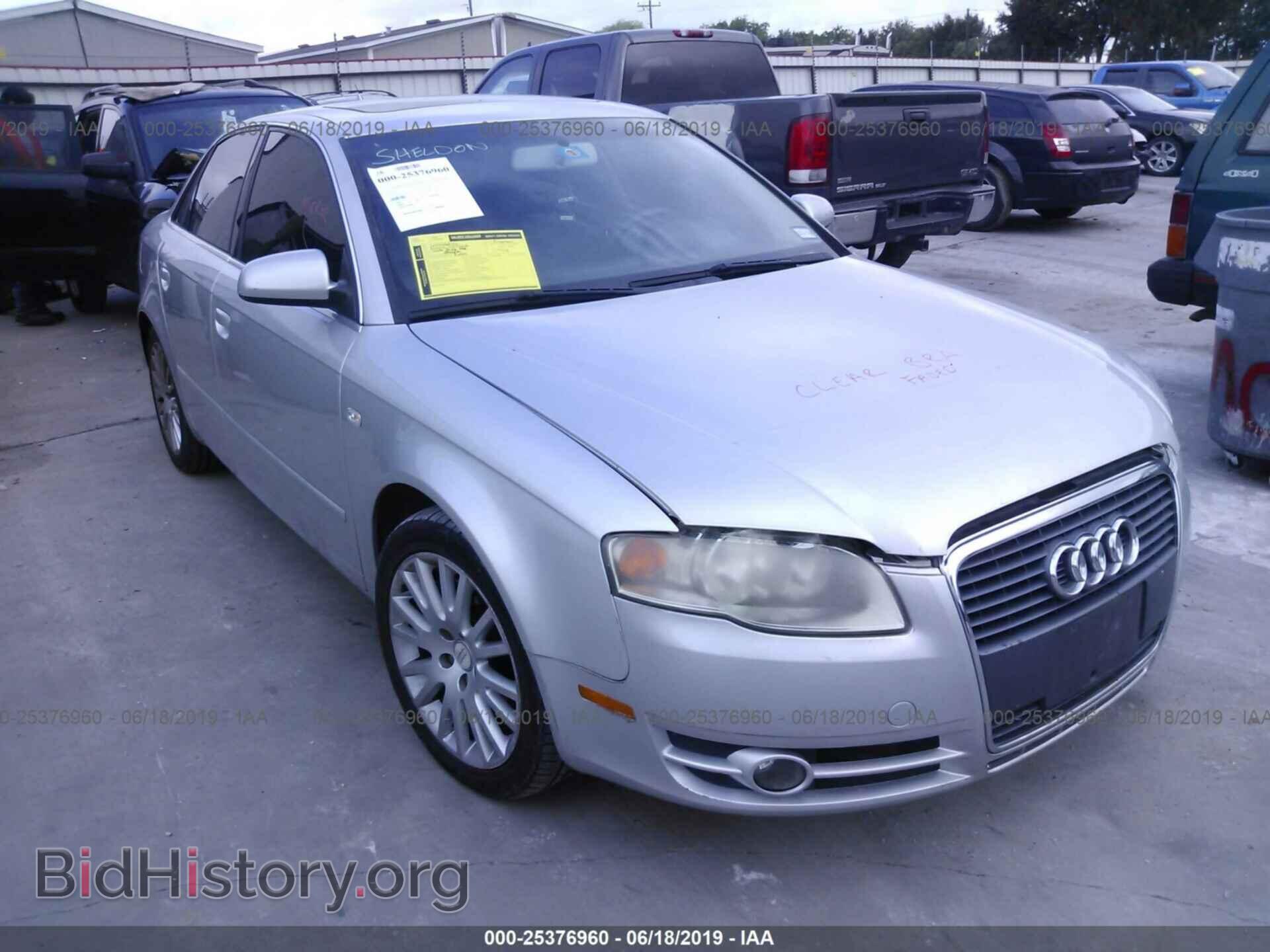Фотография WAUAF78E46A178585 - AUDI A4 2006