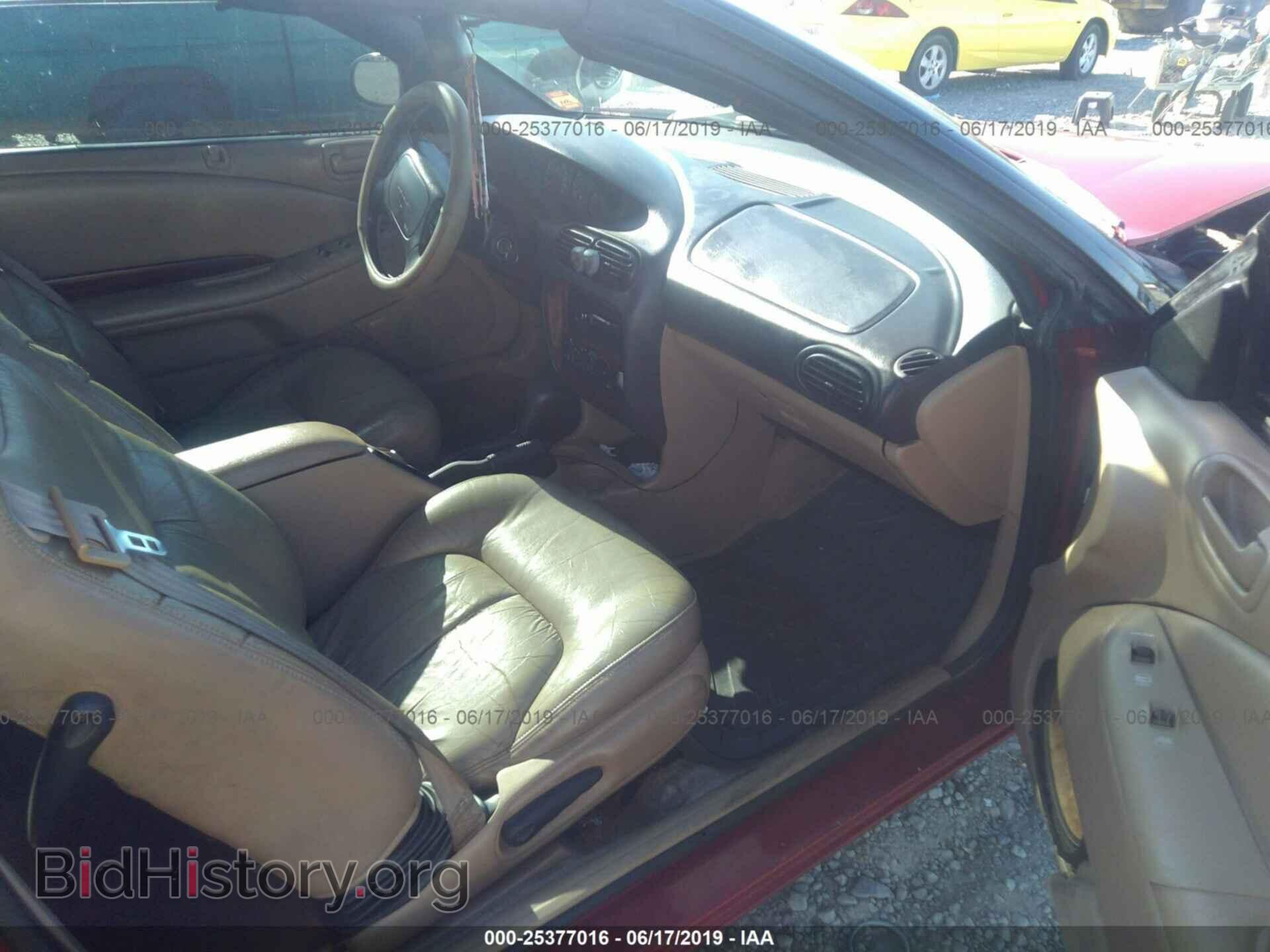 1998 CHRYSLER SEBRING - VIN: 3C3EL55H3WT295717 - Фото 5