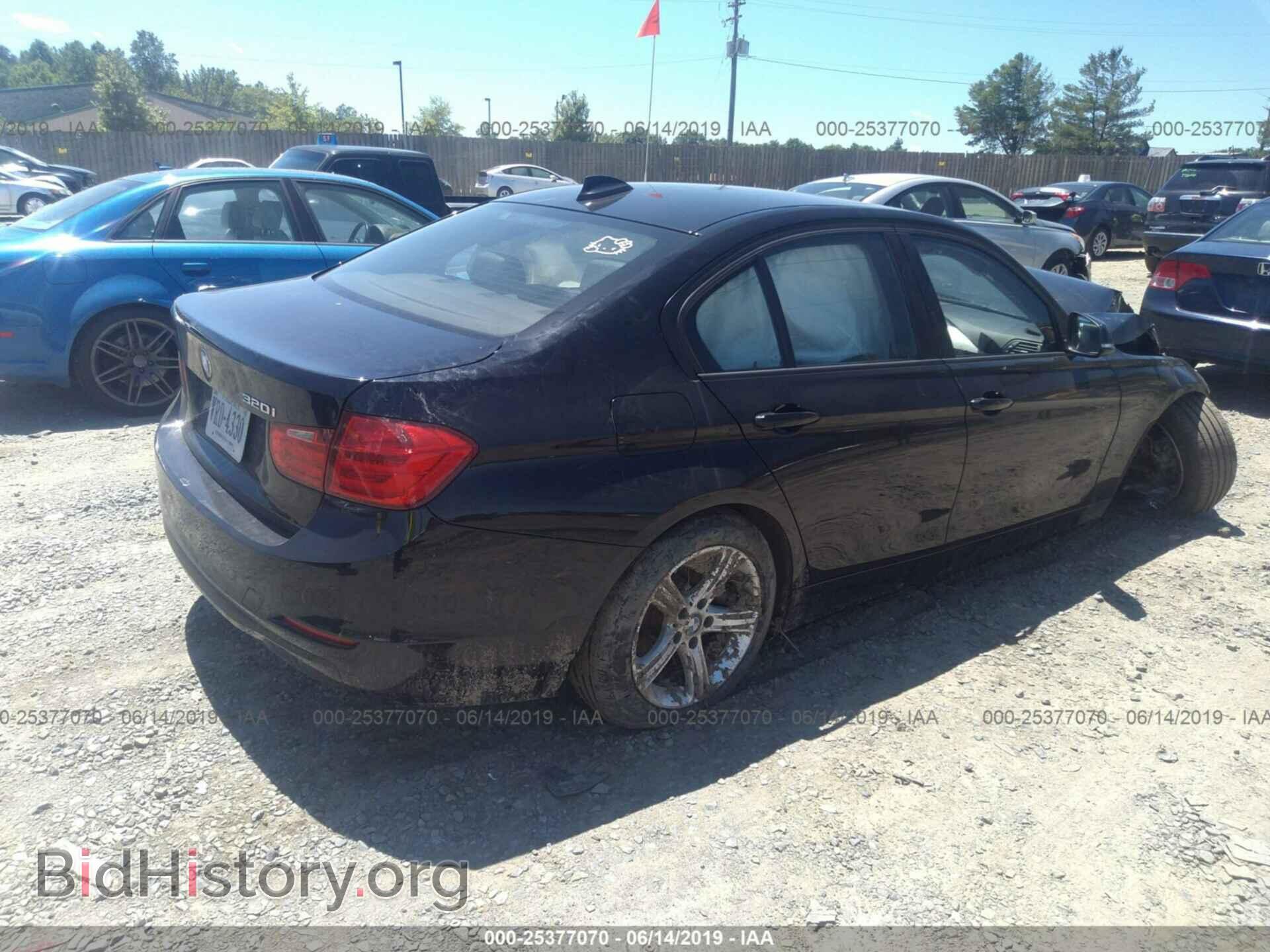 2013 BMW 320 - VIN: WBA3B1C58DK130409 - Photo 4
