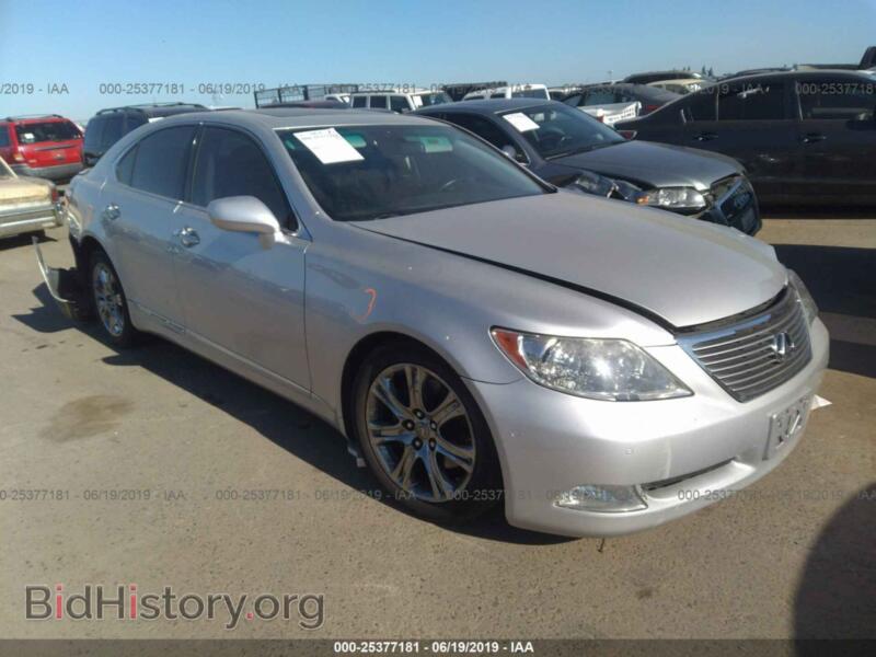 2008 Lexus LS 460 (VIN JTHBL46F185052902) — фото 1 из 10, IAAI, повреждение: левый бок