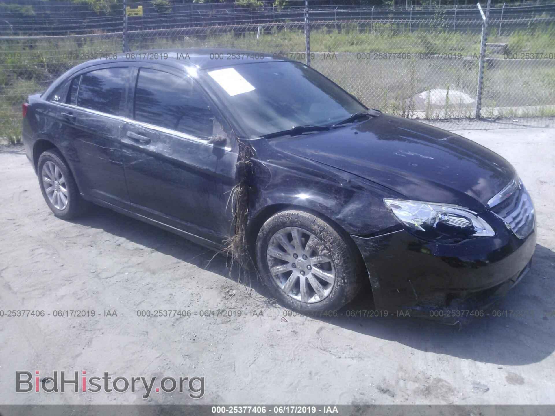 Photo 1C3CCBBB9DN693663 - CHRYSLER 200 2013