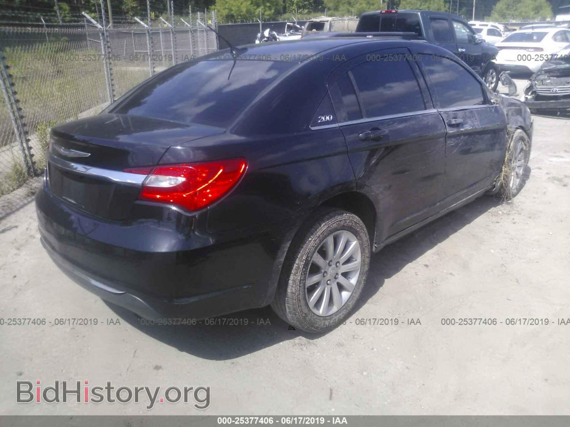 2013 CHRYSLER 200 - VIN: 1C3CCBBB9DN693663 - Photo 4