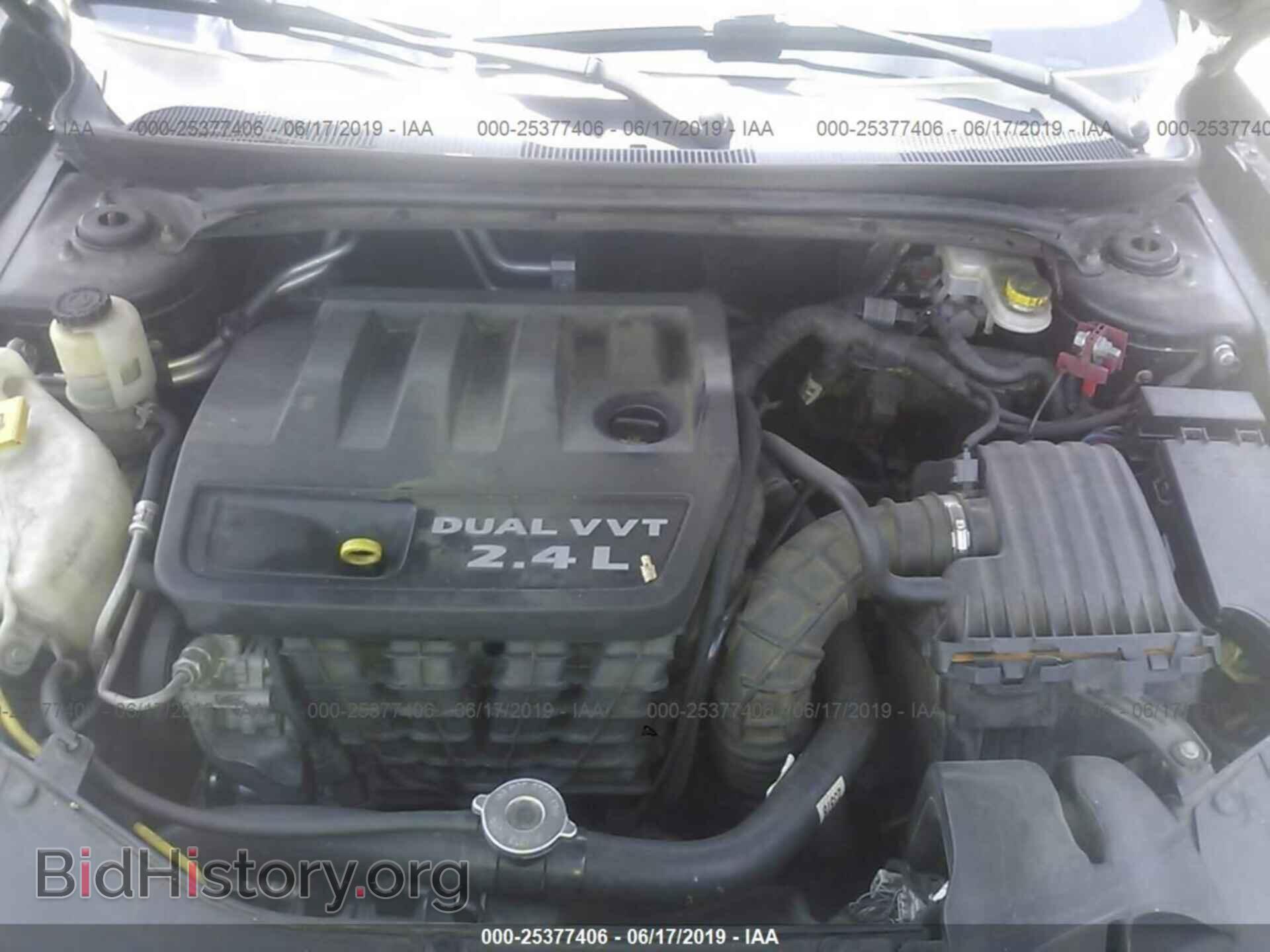 2013 CHRYSLER 200 - VIN: 1C3CCBBB9DN693663 - Photo 10
