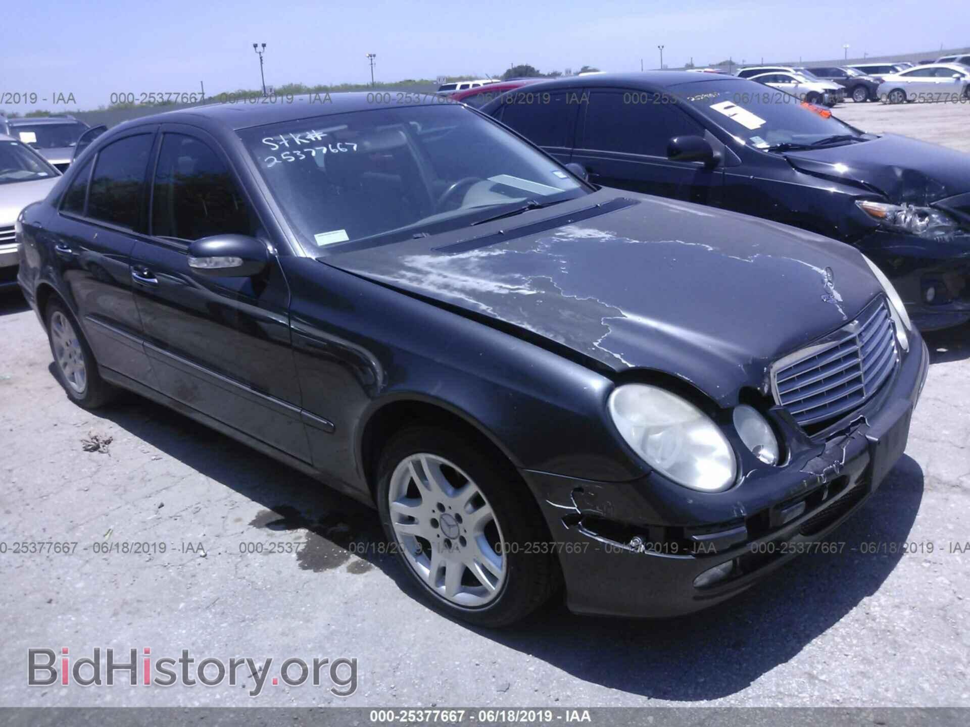 Фотография WDBUF65J83A155431 - MERCEDES-BENZ E 2003