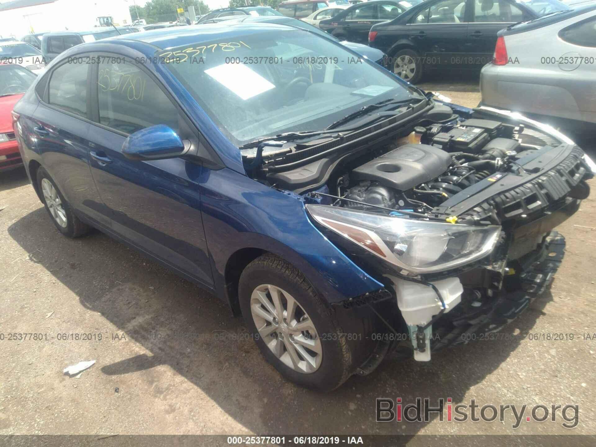 Photo 3KPC24A33JE025717 - HYUNDAI ACCENT 2018