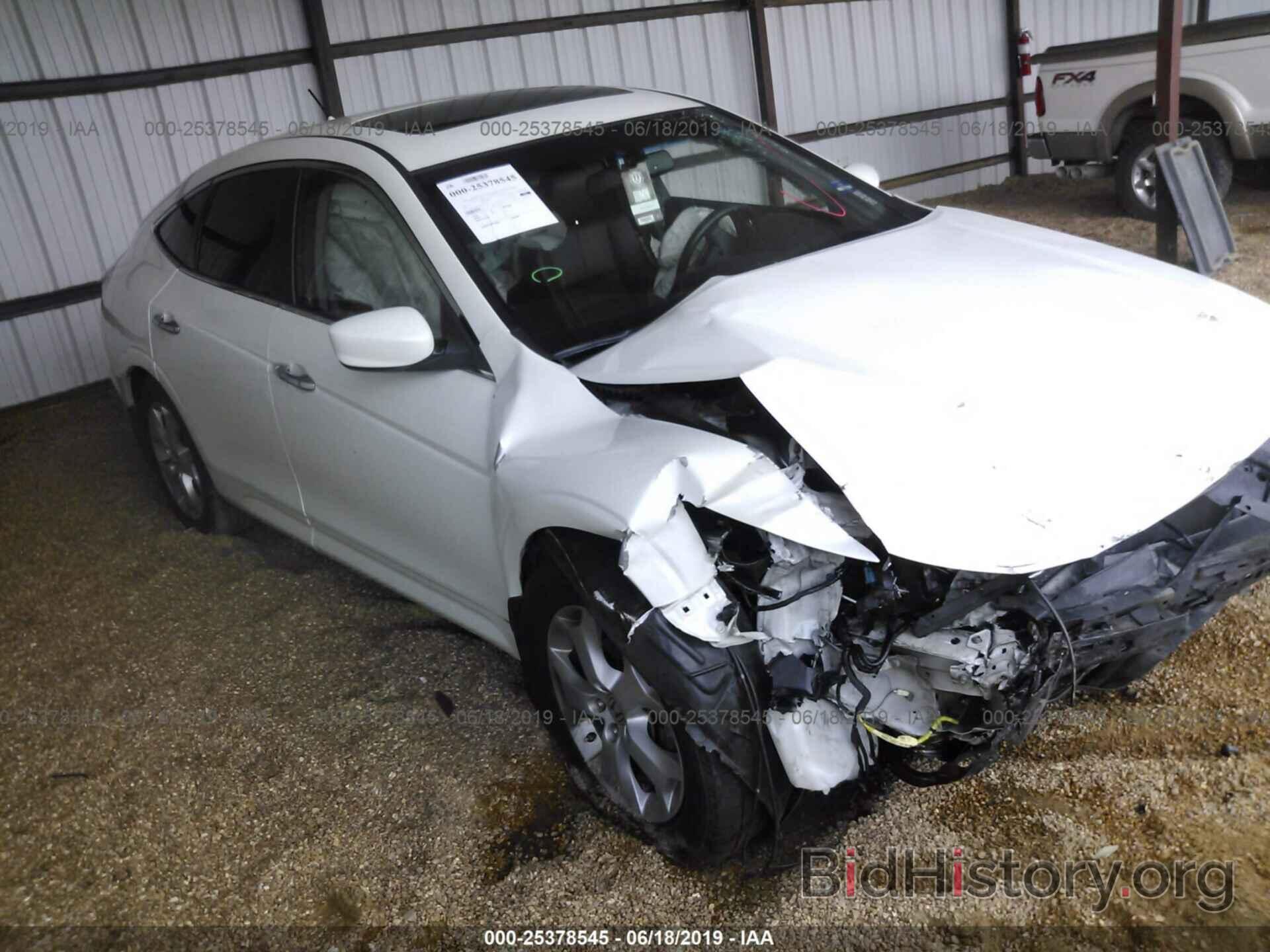 Photo 5J6TF1H53BL002306 - HONDA ACCORD CROSSTOUR 2011