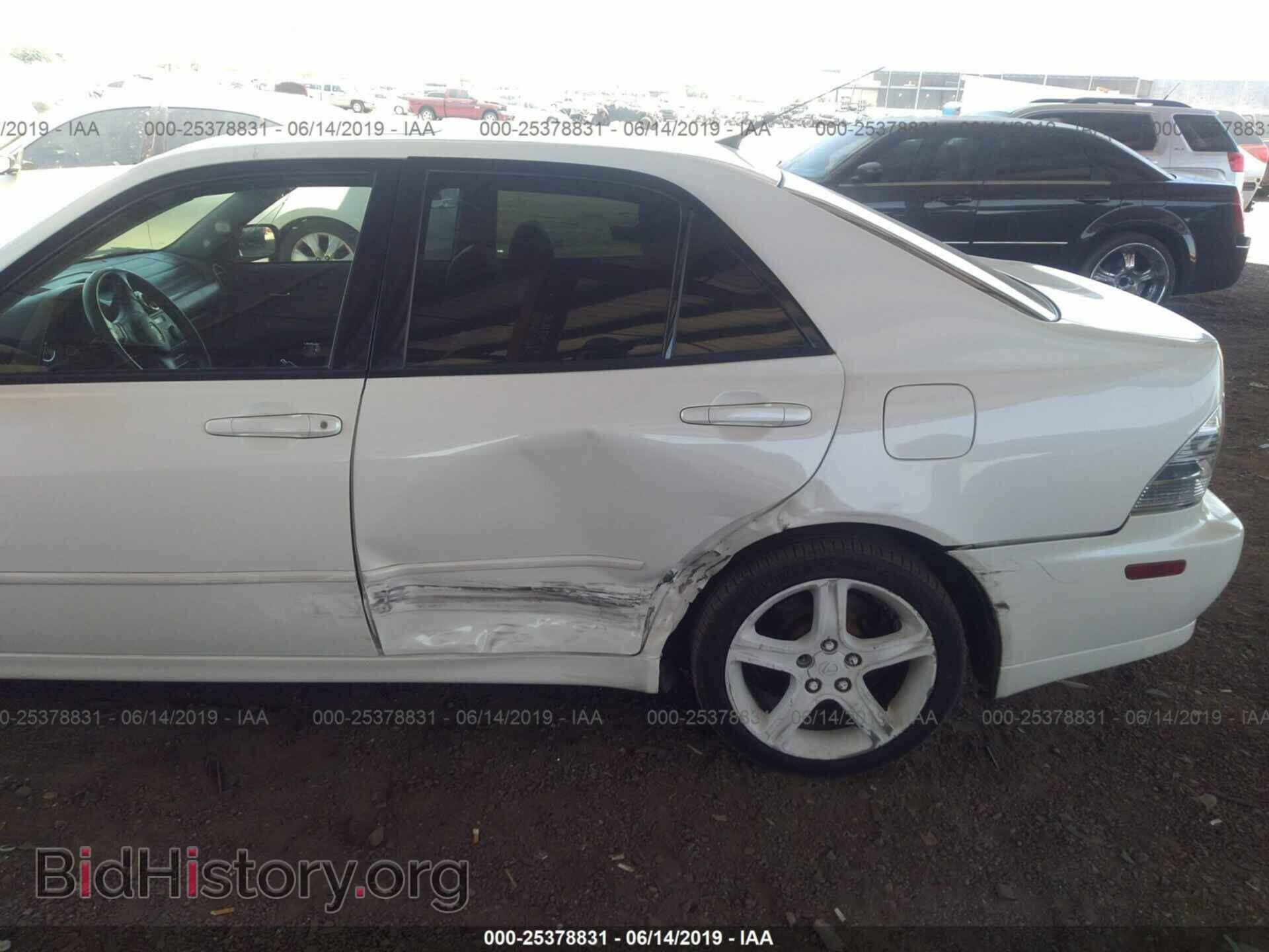 2001 LEXUS IS - VIN: JTHBD182510024500 - Photo 6