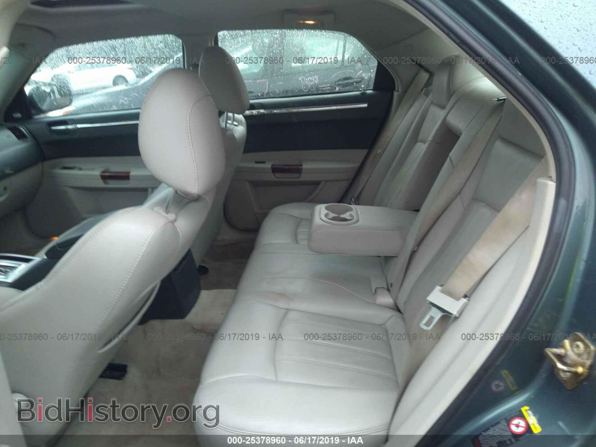 2006 CHRYSLER 300C - VIN: 2C3LA63H76H192914 - Фото 8
