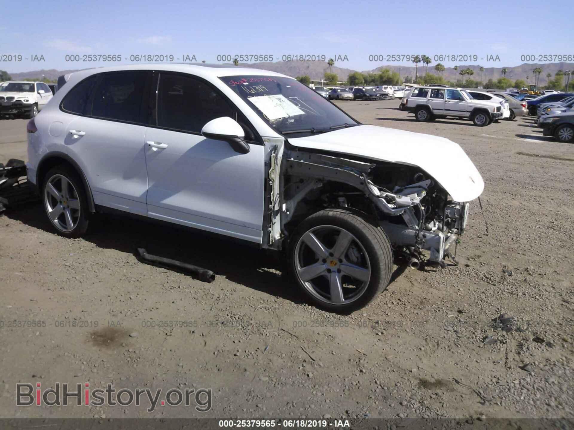 Фотография WP1AB2A25GLA96063 - PORSCHE CAYENNE 2016
