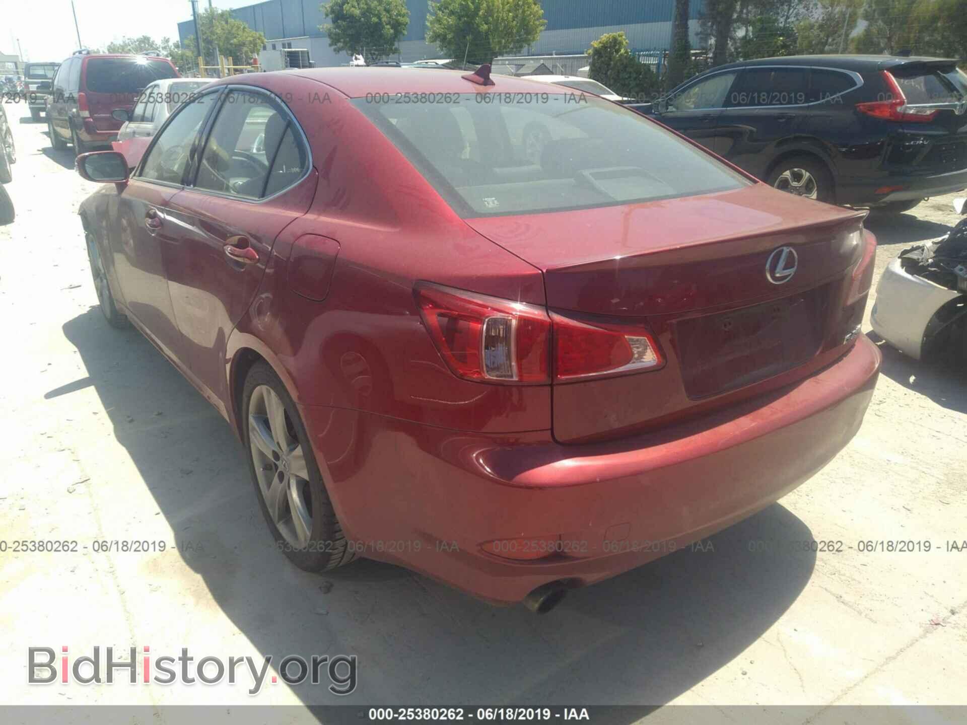 2011 LEXUS IS - VIN: JTHBF5C29B5136441 - Photo 3