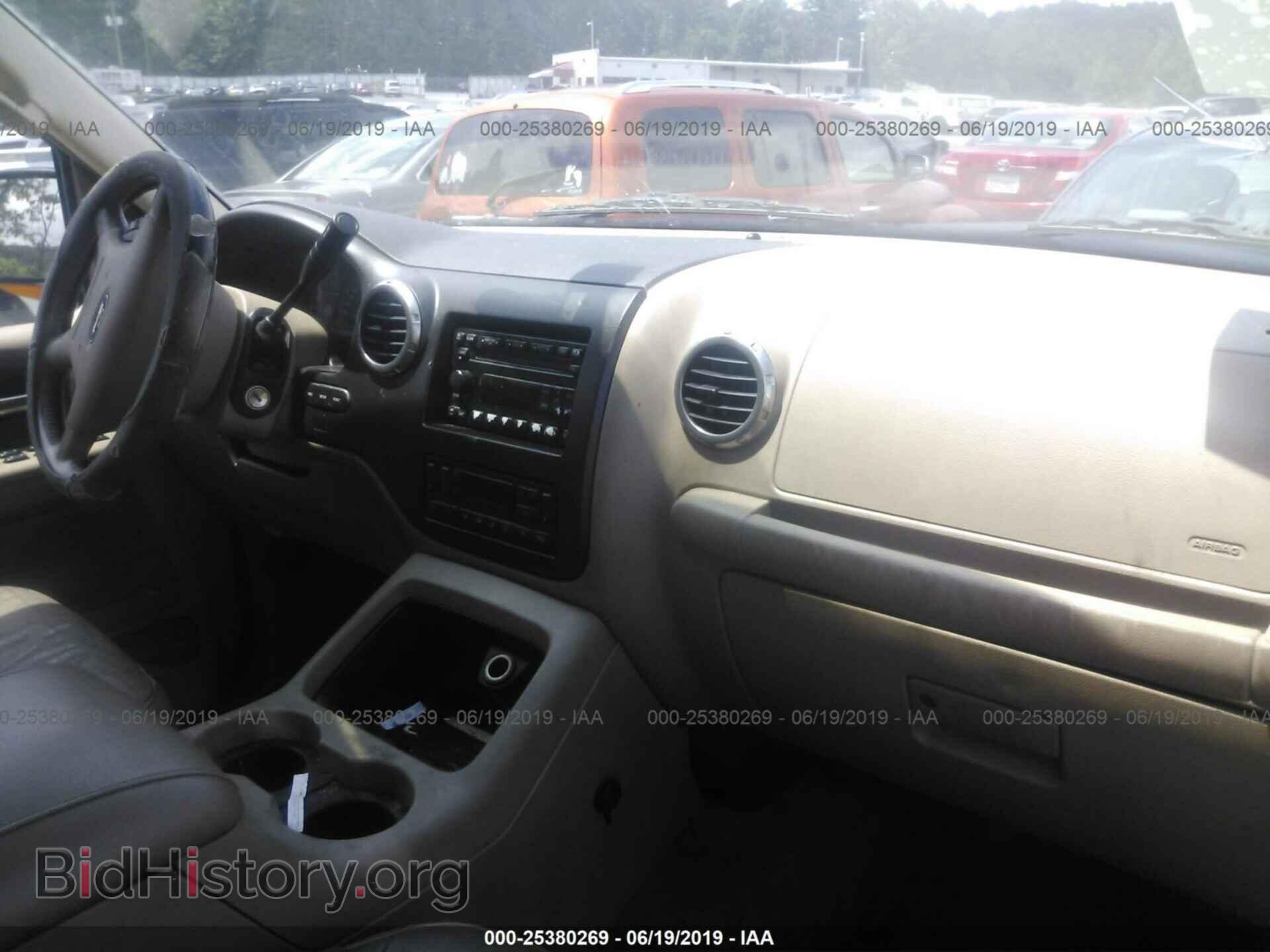 2004 FORD EXPEDITION - VIN: 1FMPU17L04LB51588 - Фото 5