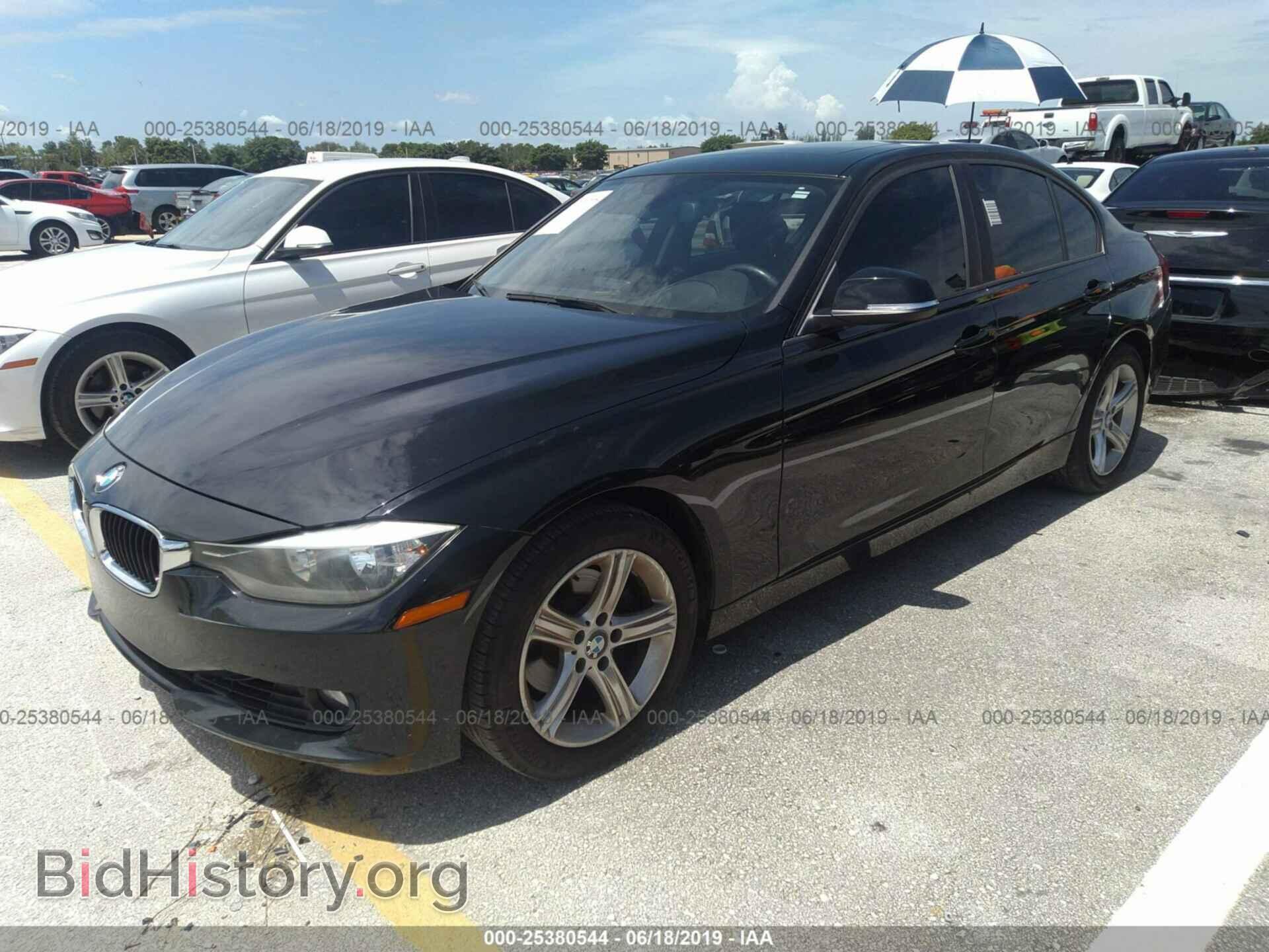 2014 BMW 328 - VIN: WBA3A5C58EF604962 - Фото 2