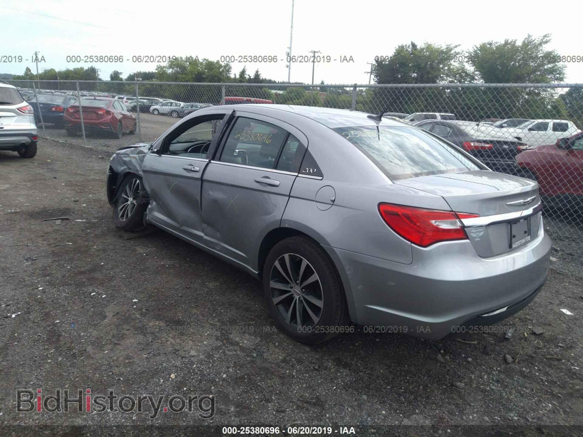2013 CHRYSLER 200 - VIN: 1C3CCBBB2DN728396 - Photo 3