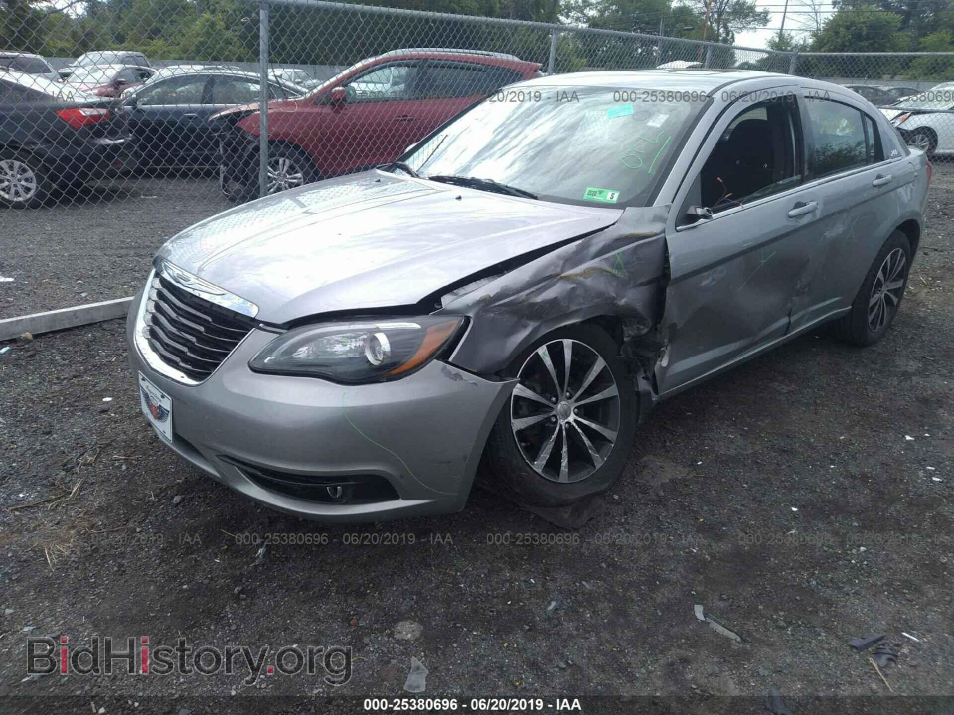 2013 CHRYSLER 200 - VIN: 1C3CCBBB2DN728396 - Photo 6