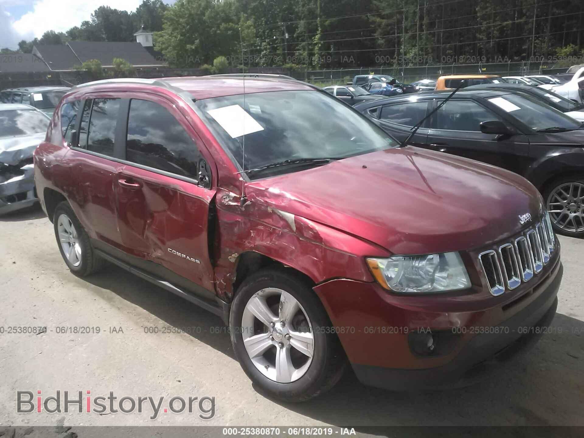 Фотография 1C4NJCEB3CD623558 - JEEP COMPASS 2012
