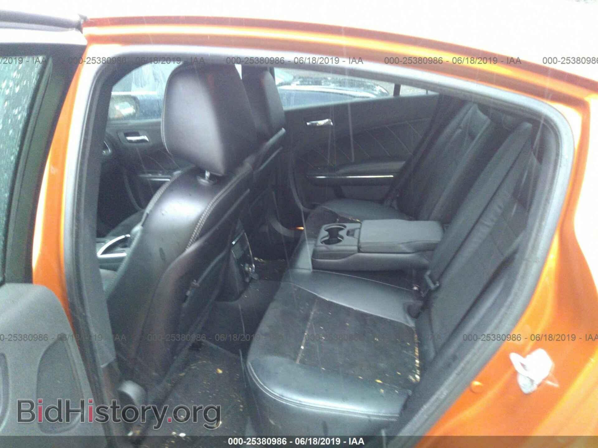 2011 DODGE CHARGER - VIN: 2B3CL5CT2BH563834 - Фото 8
