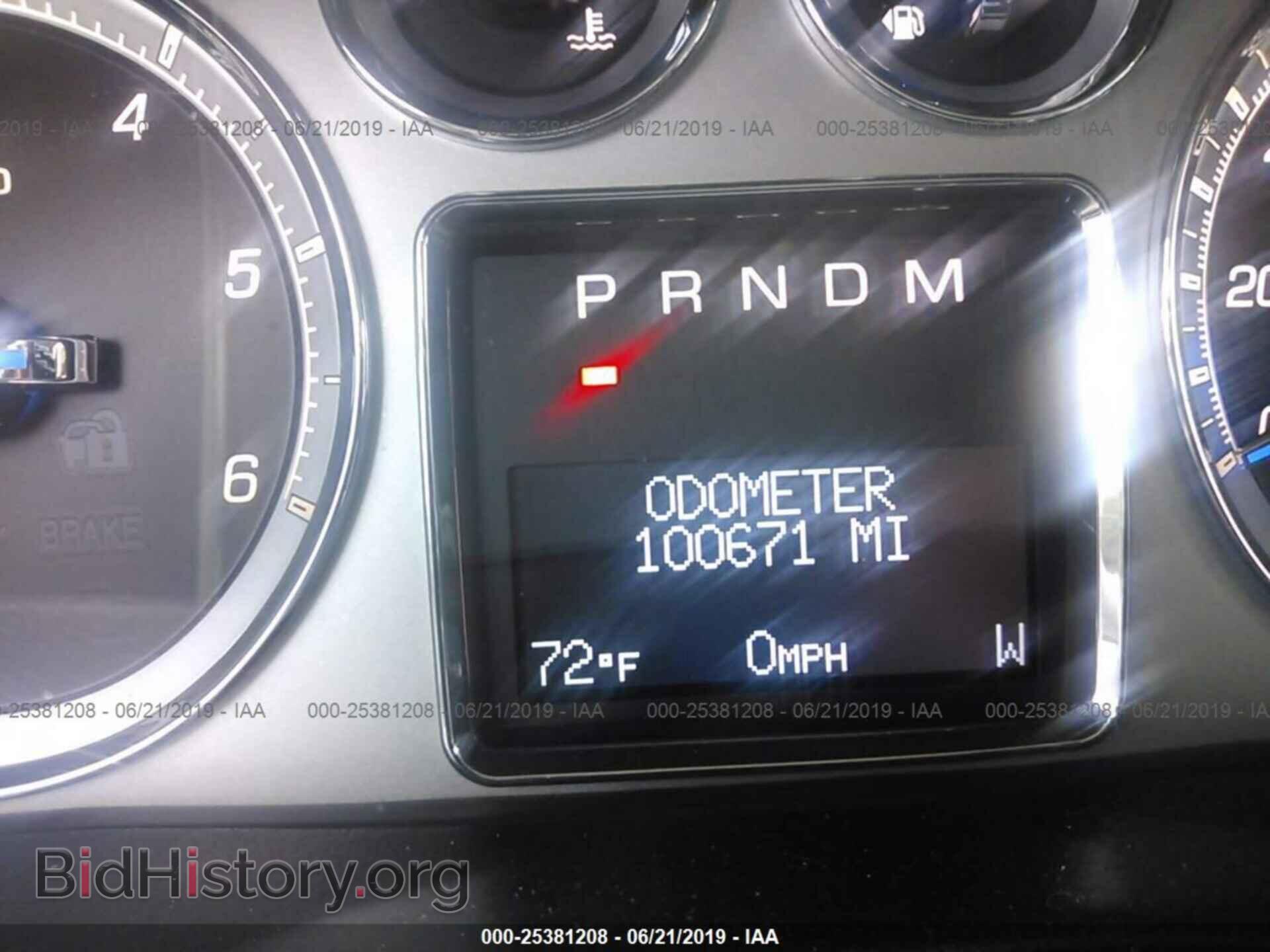 2011 CADILLAC ESCALADE - VIN: 1GYS4BEF7BR357979 - Фото 7