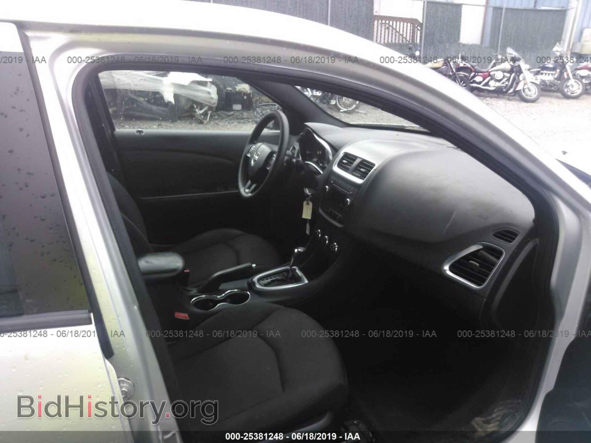 2011 DODGE AVENGER - VIN: 1B3BD4FB5BN572556 - Фото 5
