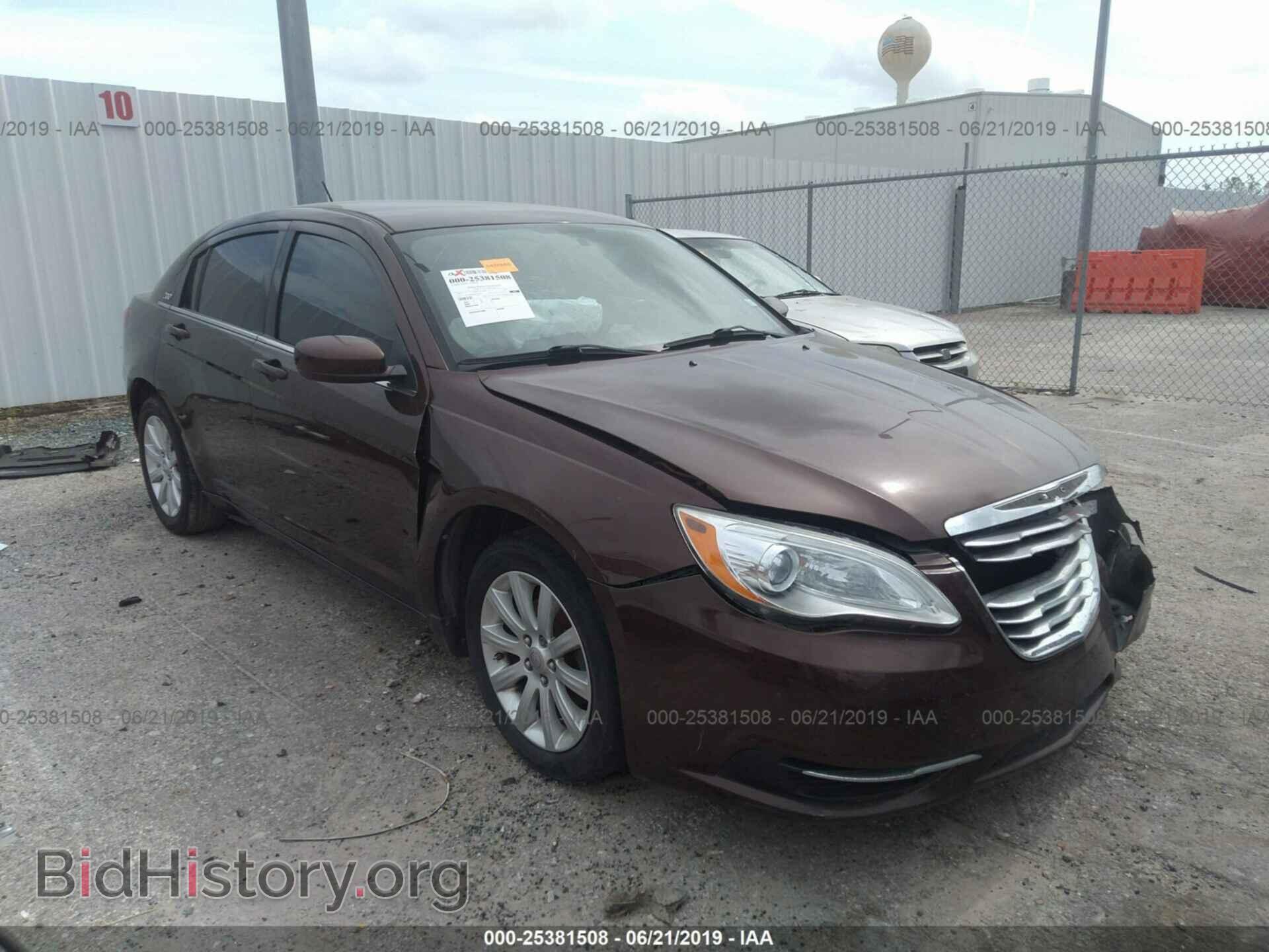 Photo 1C3CCBBB9DN706041 - CHRYSLER 200 2013