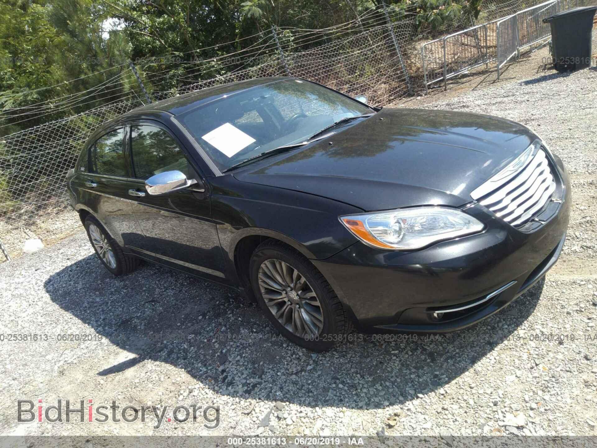 Фотография 1C3BC2FG0BN503974 - CHRYSLER 200 2011