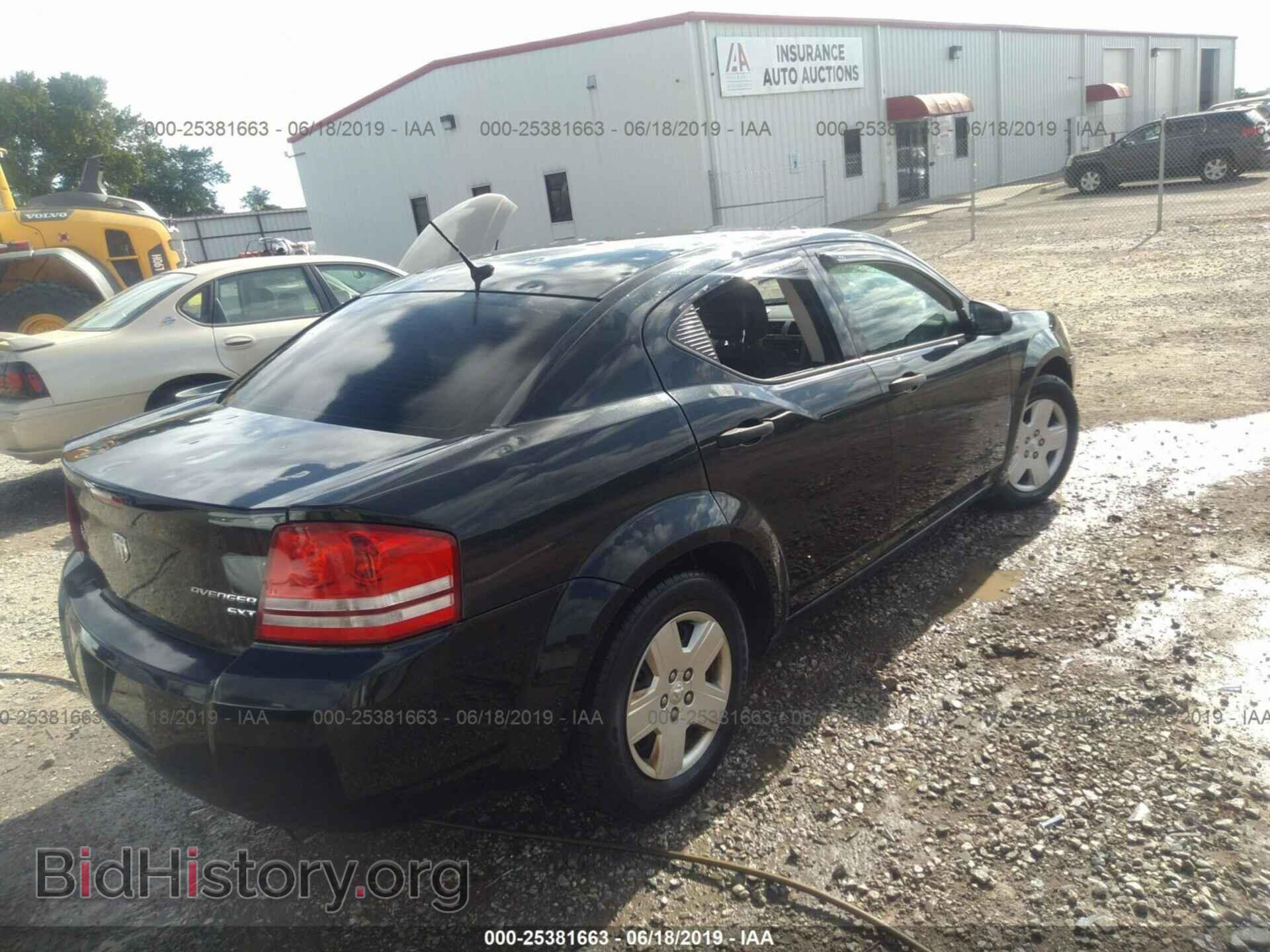 2010 DODGE AVENGER - VIN: 1B3CC4FB8AN101183 - Photo 4