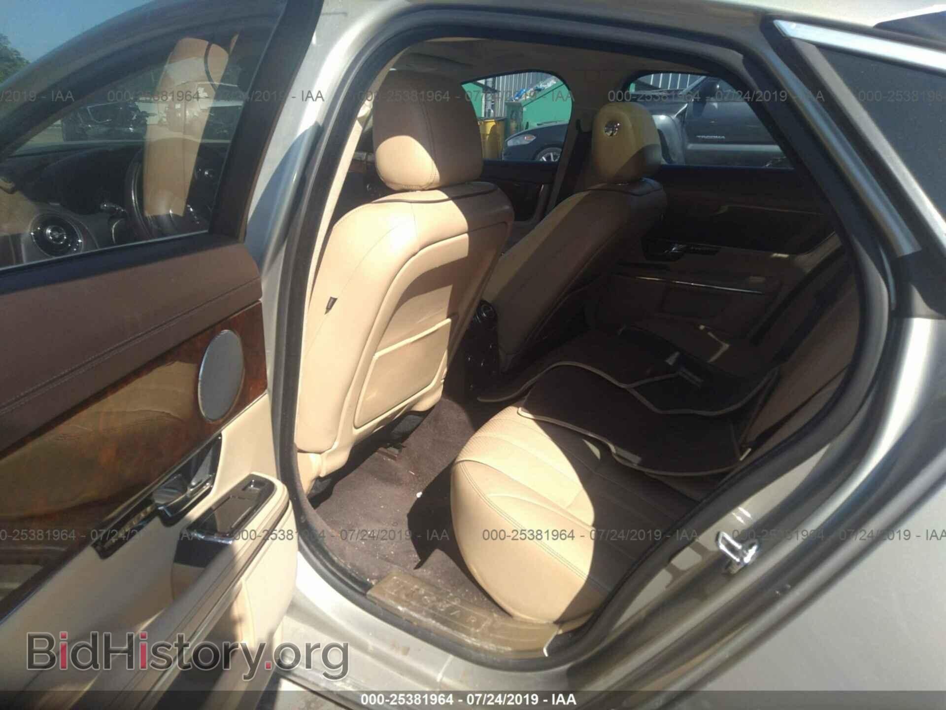 2011 JAGUAR XJ - VIN: SAJWA1CB6BLV07661 - Фото 8