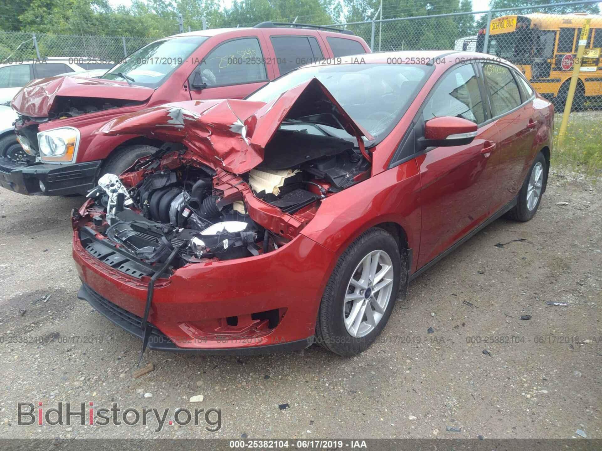 2018 FORD FOCUS - VIN: 1FADP3F26JL257323 - Photo 2