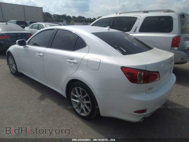 2012 Lexus IS (VIN JTHBF5C24C5178212) — фото 3 из 10