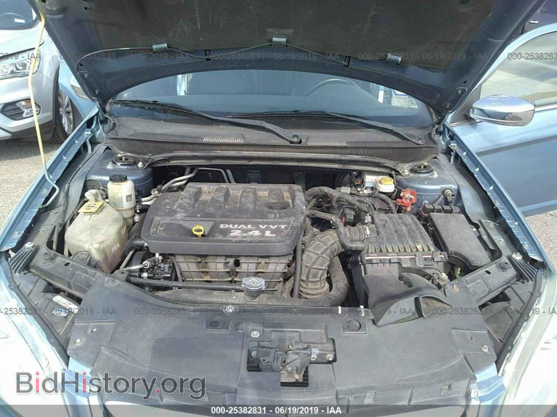 2011 CHRYSLER 200 - VIN: 1C3BC1FB3BN602643 - Photo 10