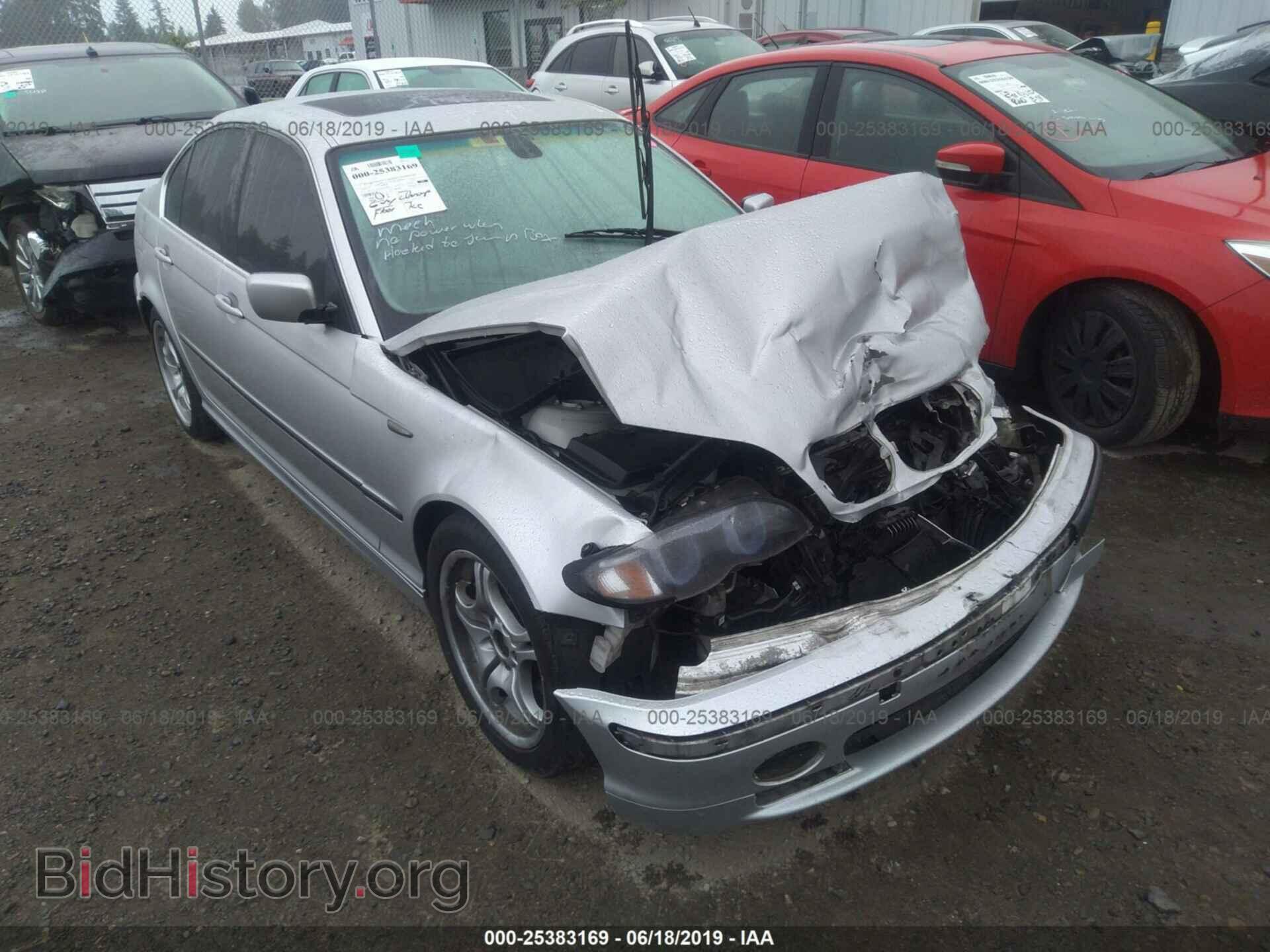 Photo WBAEV534X2KM15995 - BMW 330 2002