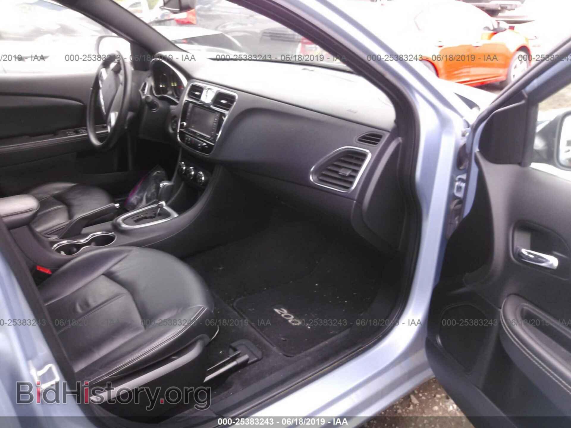 2012 CHRYSLER 200 - VIN: 1C3CCBCG3CN205526 - Фото 5