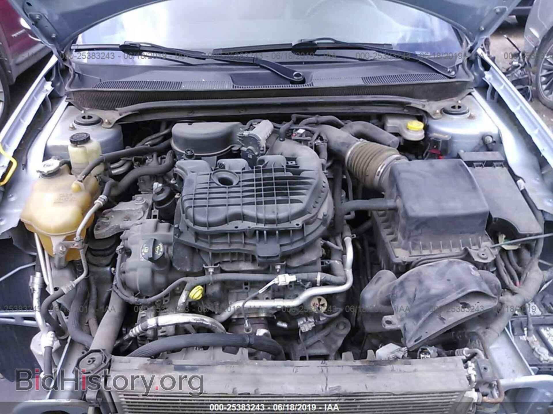 2012 CHRYSLER 200 - VIN: 1C3CCBCG3CN205526 - Фото 10