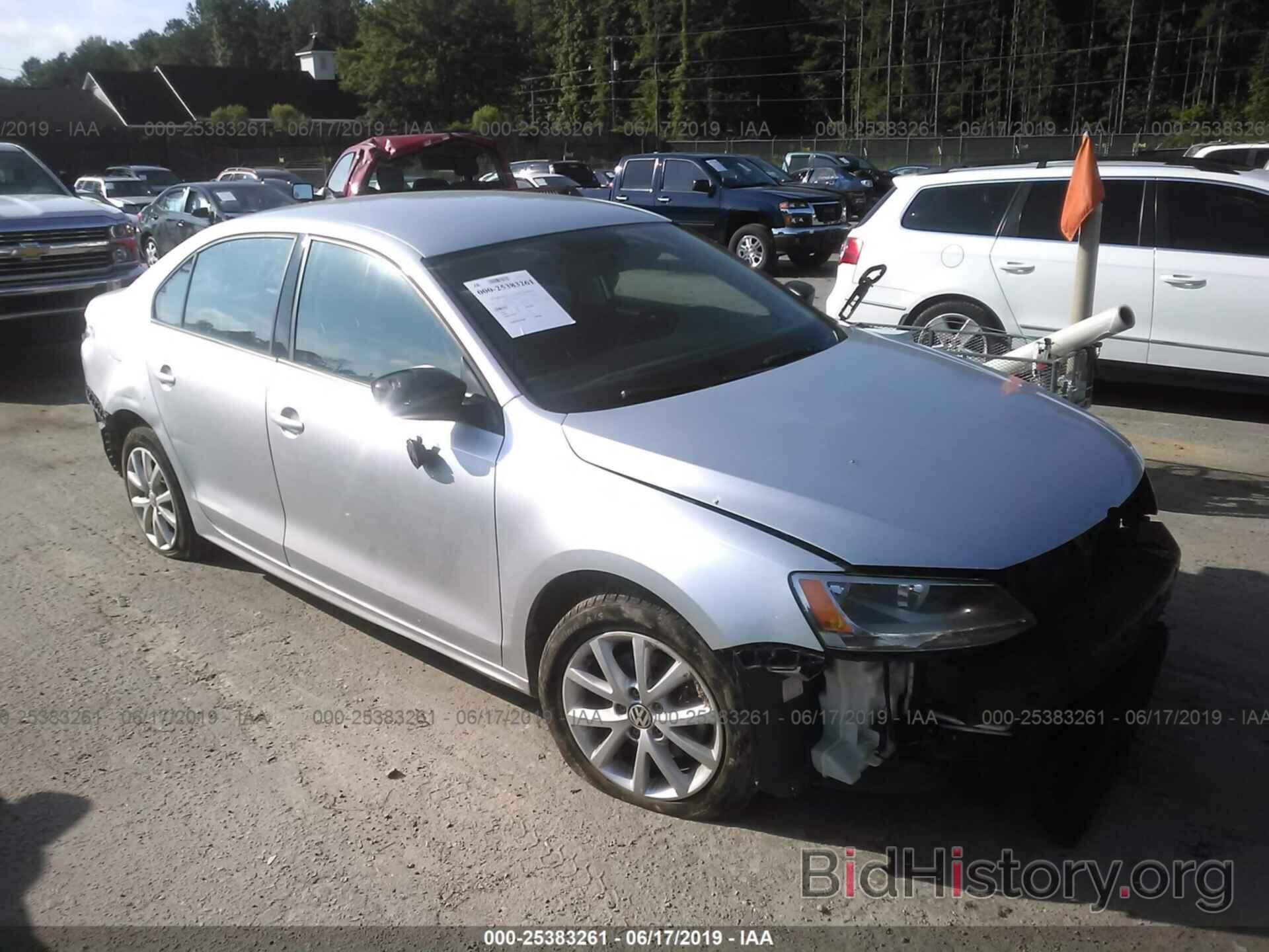 Photo 3VWD17AJXFM266028 - VOLKSWAGEN JETTA 2015