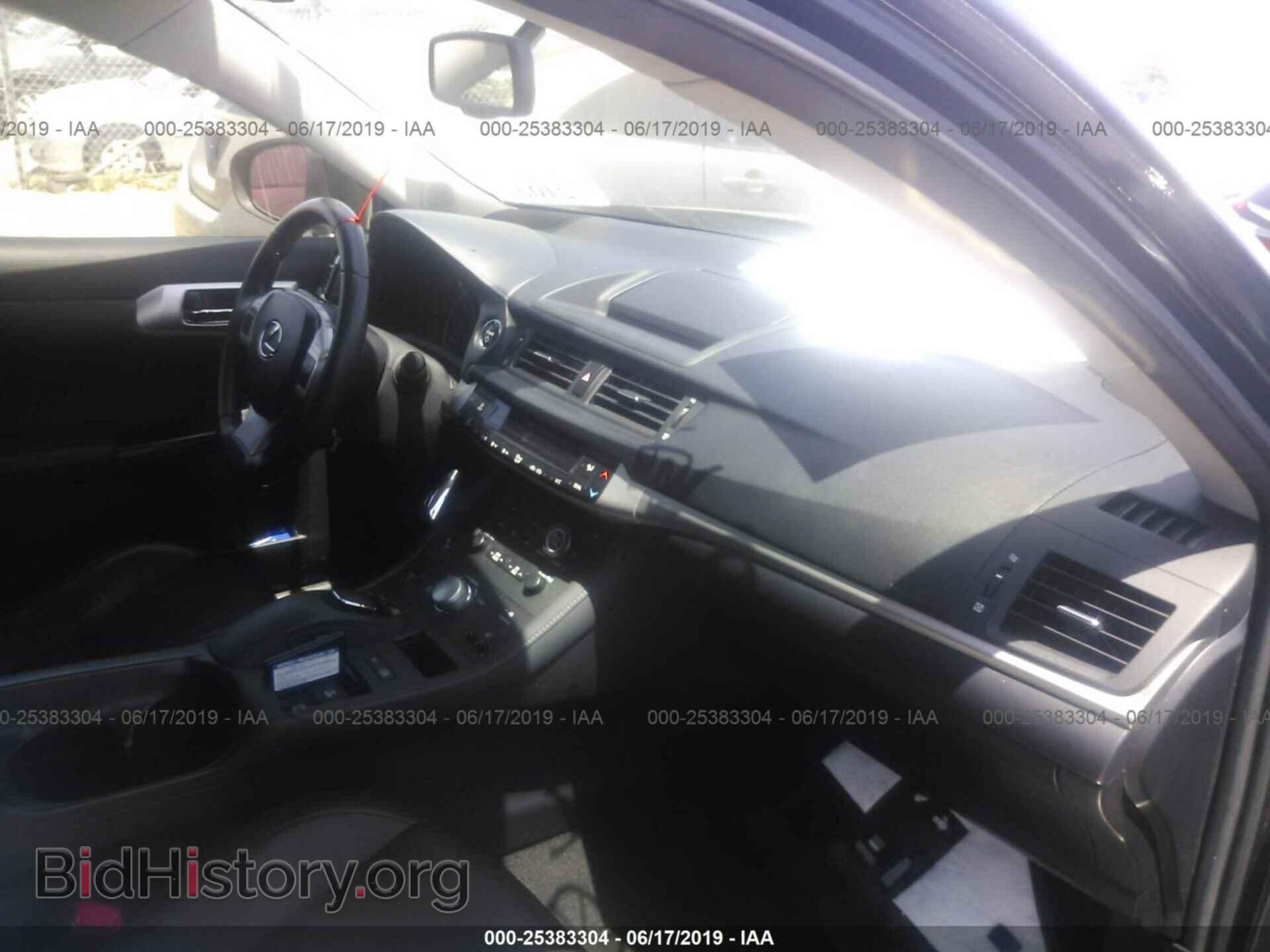 2012 LEXUS CT - VIN: JTHKD5BHXC2057780 - Photo 5