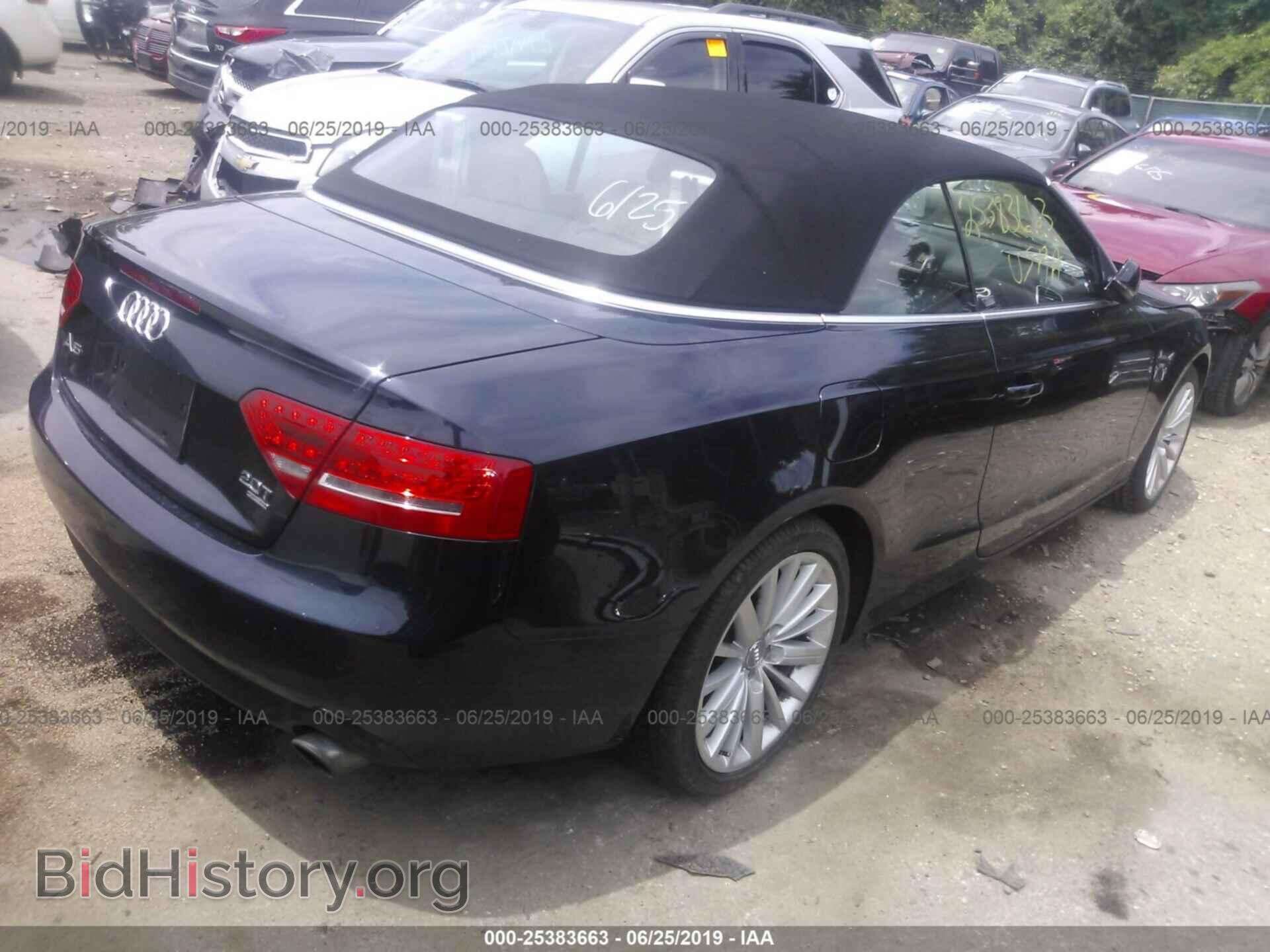 2011 AUDI A5 - VIN: WAULFAFH1BN010599 - Фото 4