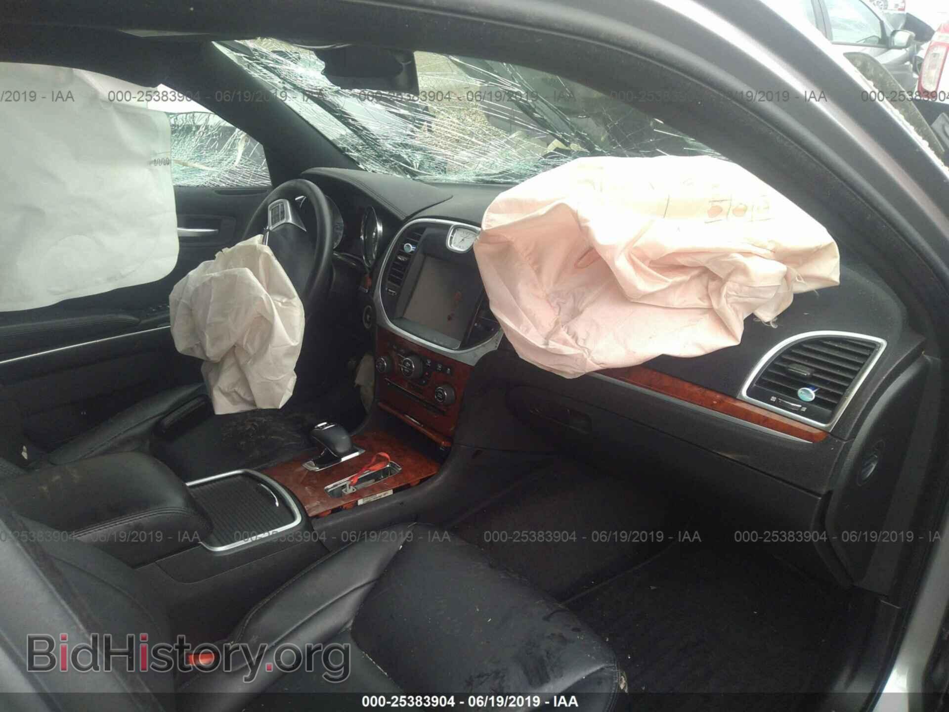 2013 CHRYSLER 300 - VIN: 2C3CCAAG8DH735658 - Photo 5