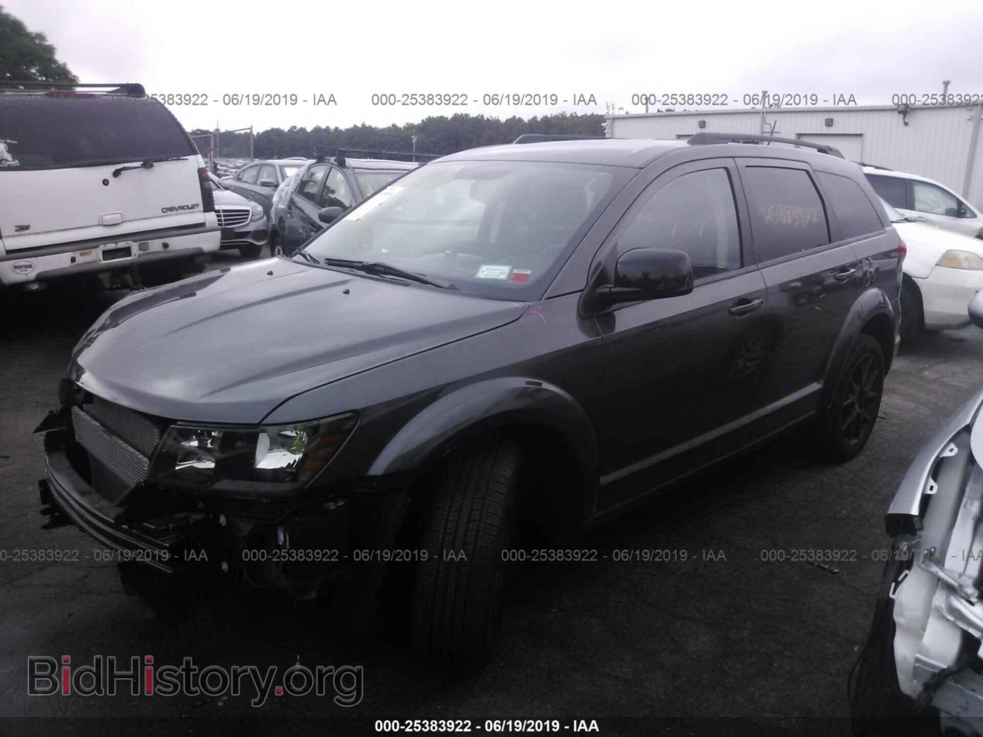 2017 DODGE JOURNEY - VIN: 3C4PDDBG2HT703621 - Фото 2
