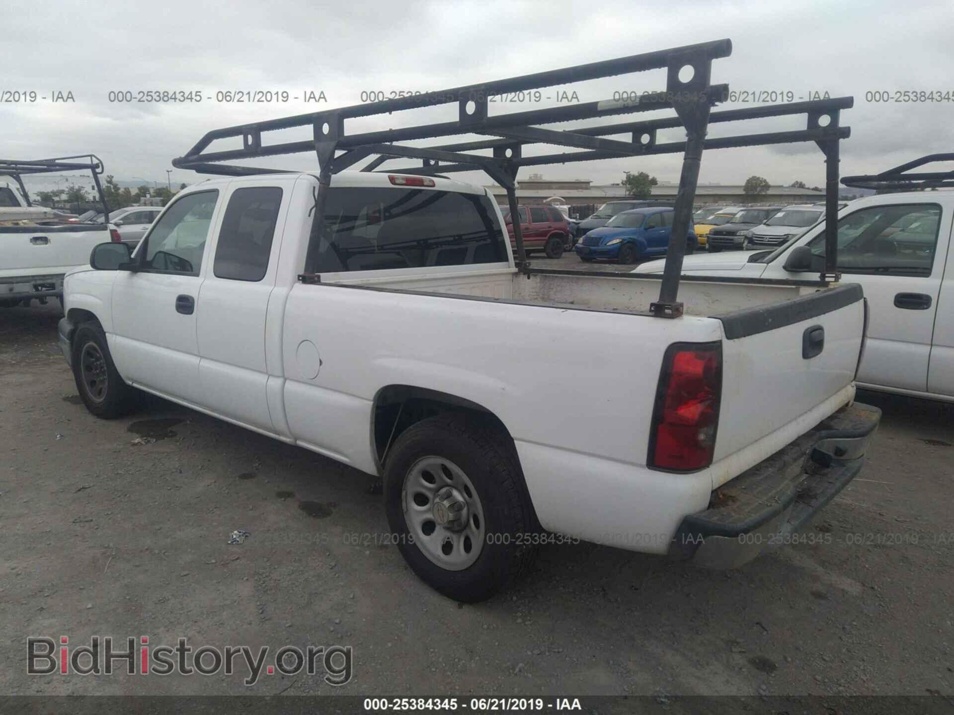 2007 CHEVROLET SILVERADO - VIN: 1GCEC19V97Z202844 - Фото 3