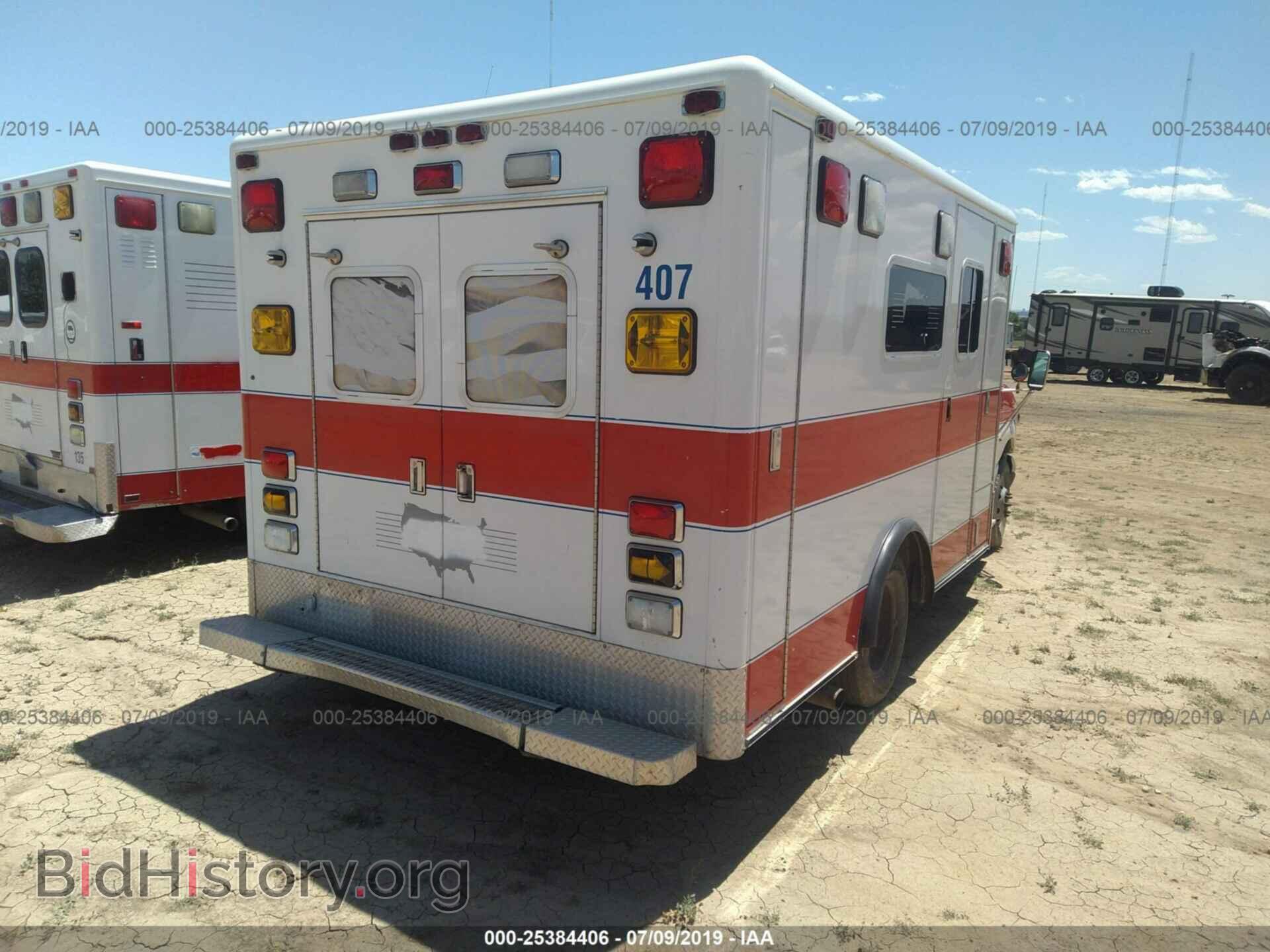2000 FORD ECONOLINE - VIN: 1FDWE35F4YHA97268 - Photo 4